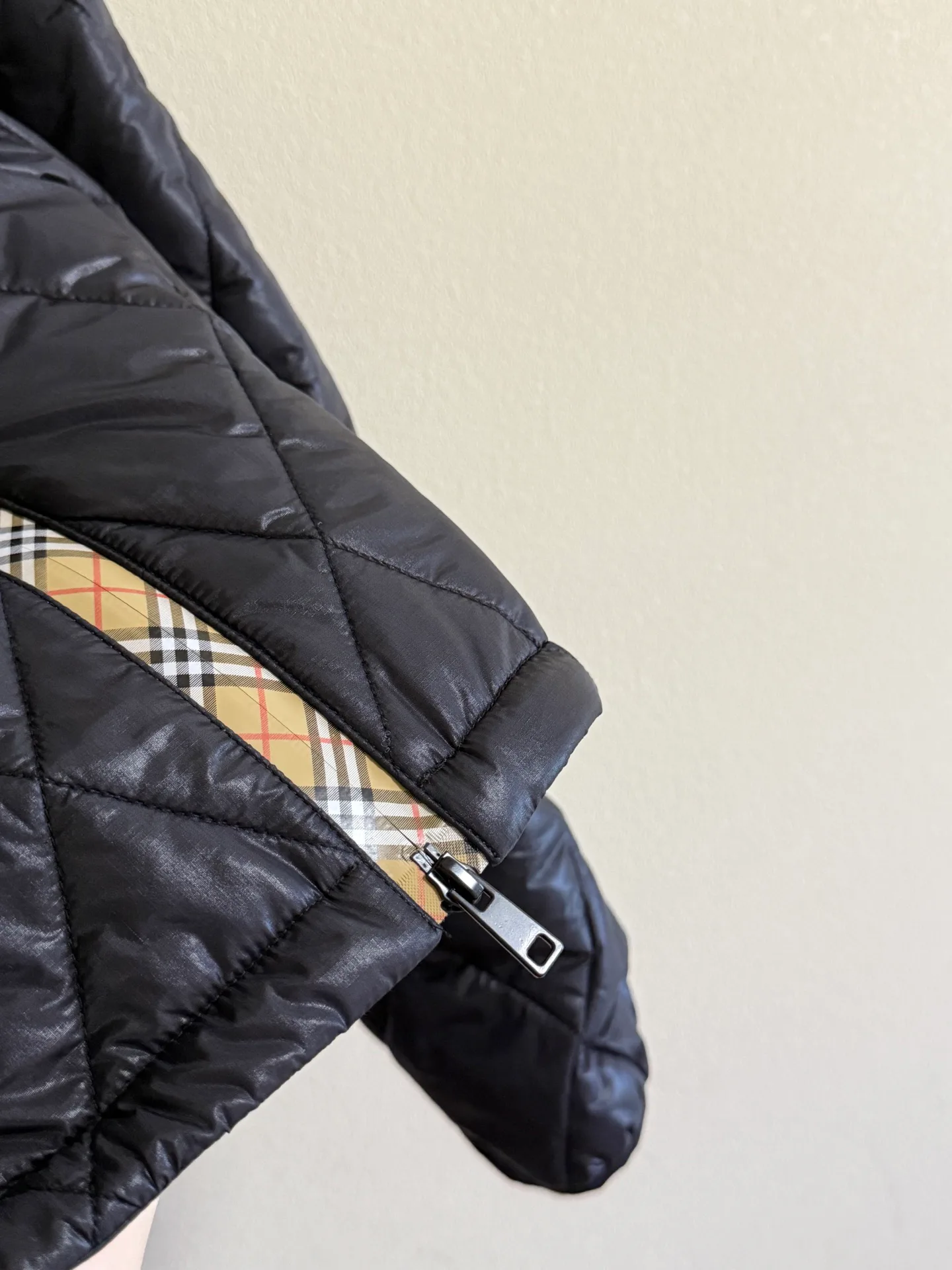 Куртки И Пуховики Женские Burberry 18518523