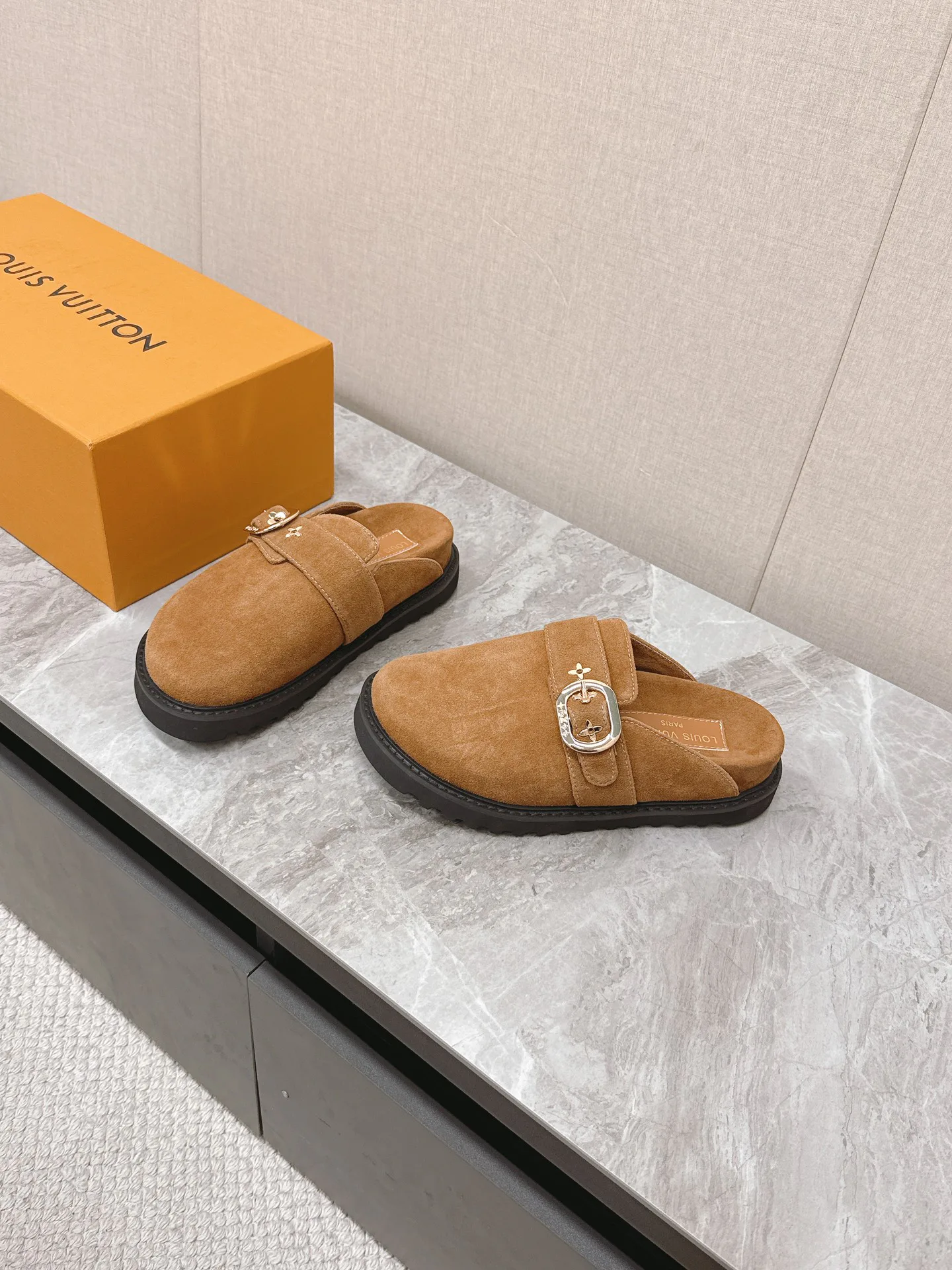 Мюли И Сабо Женские Louis Vuitton 22133