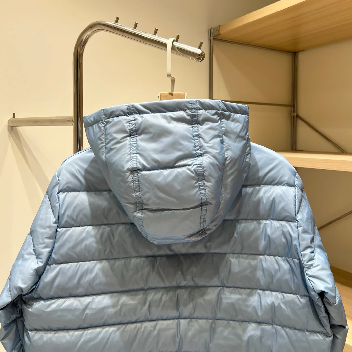 Куртки И Пуховики Женские Burberry 18110900