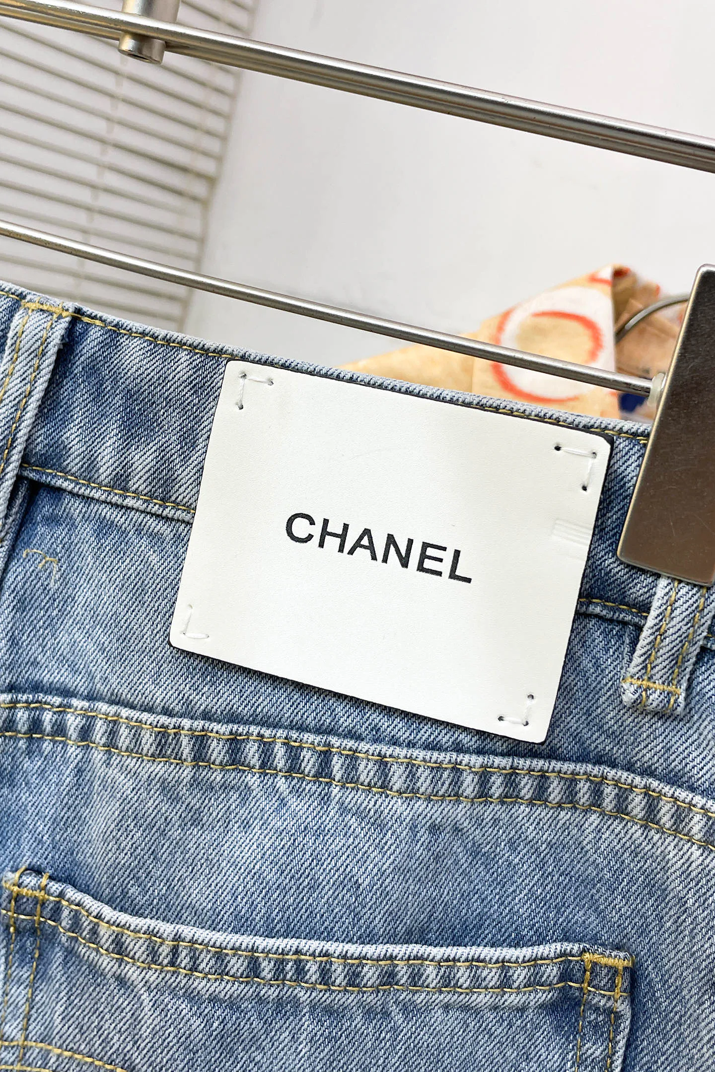 Джинсы Мужские Chanel 17600520