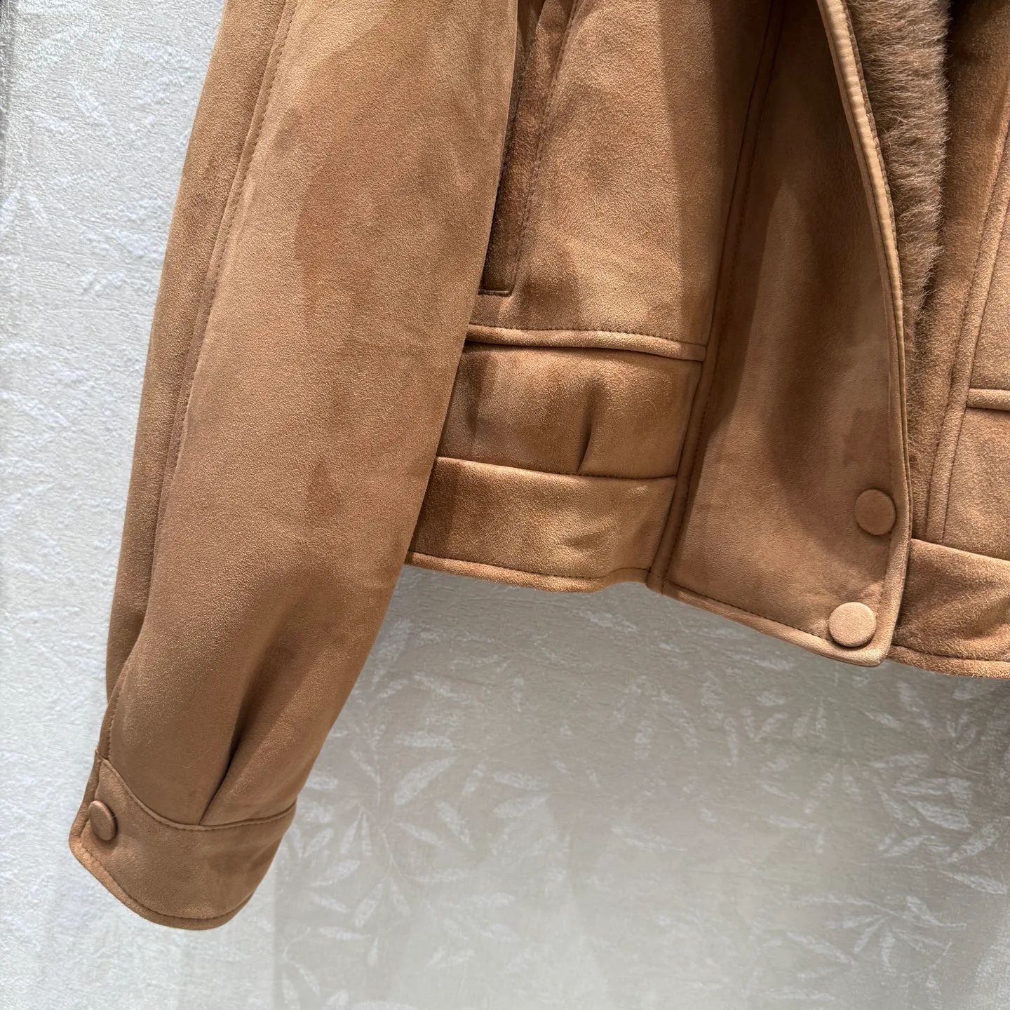 Кожаные Куртки И Дублёнки Женские Saint Laurent 18721568