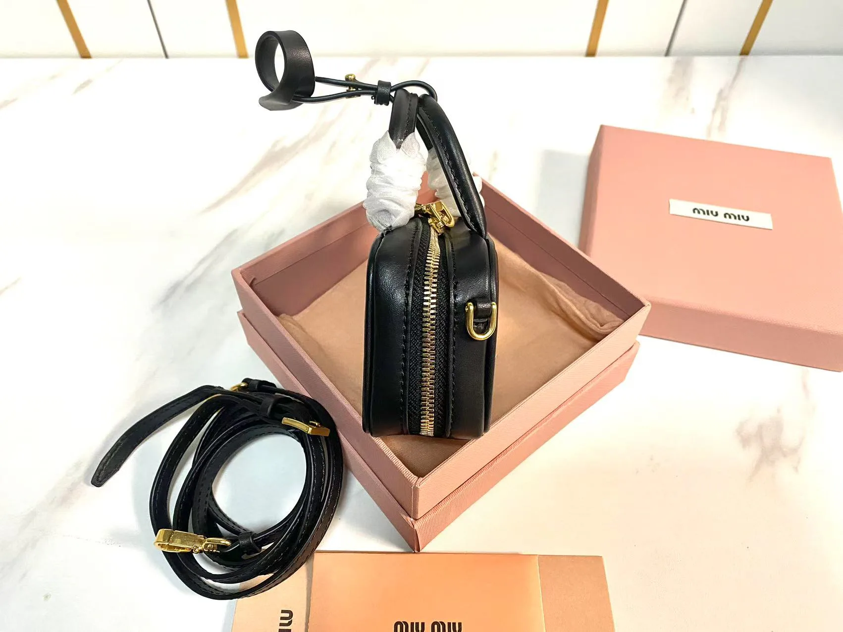 Сумки На Ремне Женские Miu Miu 17395