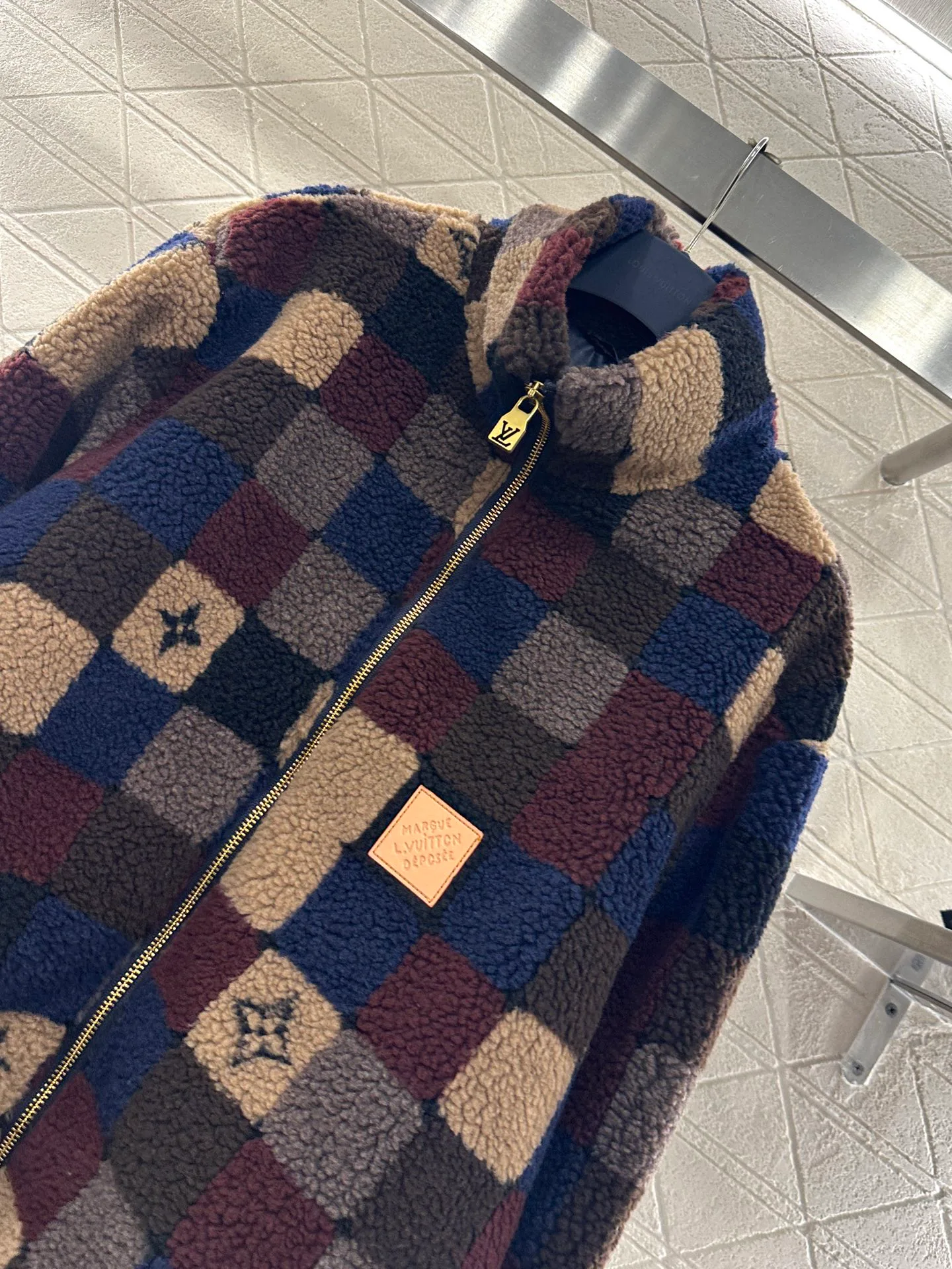 Куртки И Пуховики Женские Louis Vuitton 870231