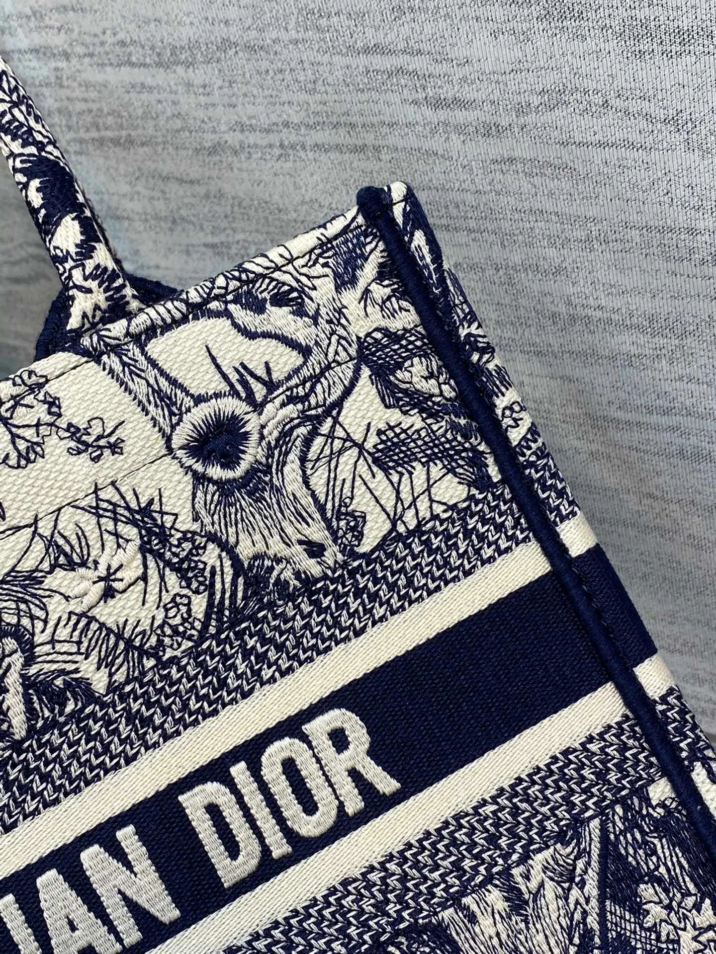 Классические Сумки Женские Christian Dior 11224033