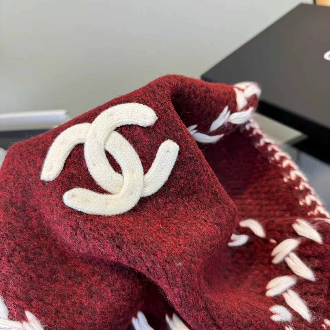 Шарфы Chanel 18275037