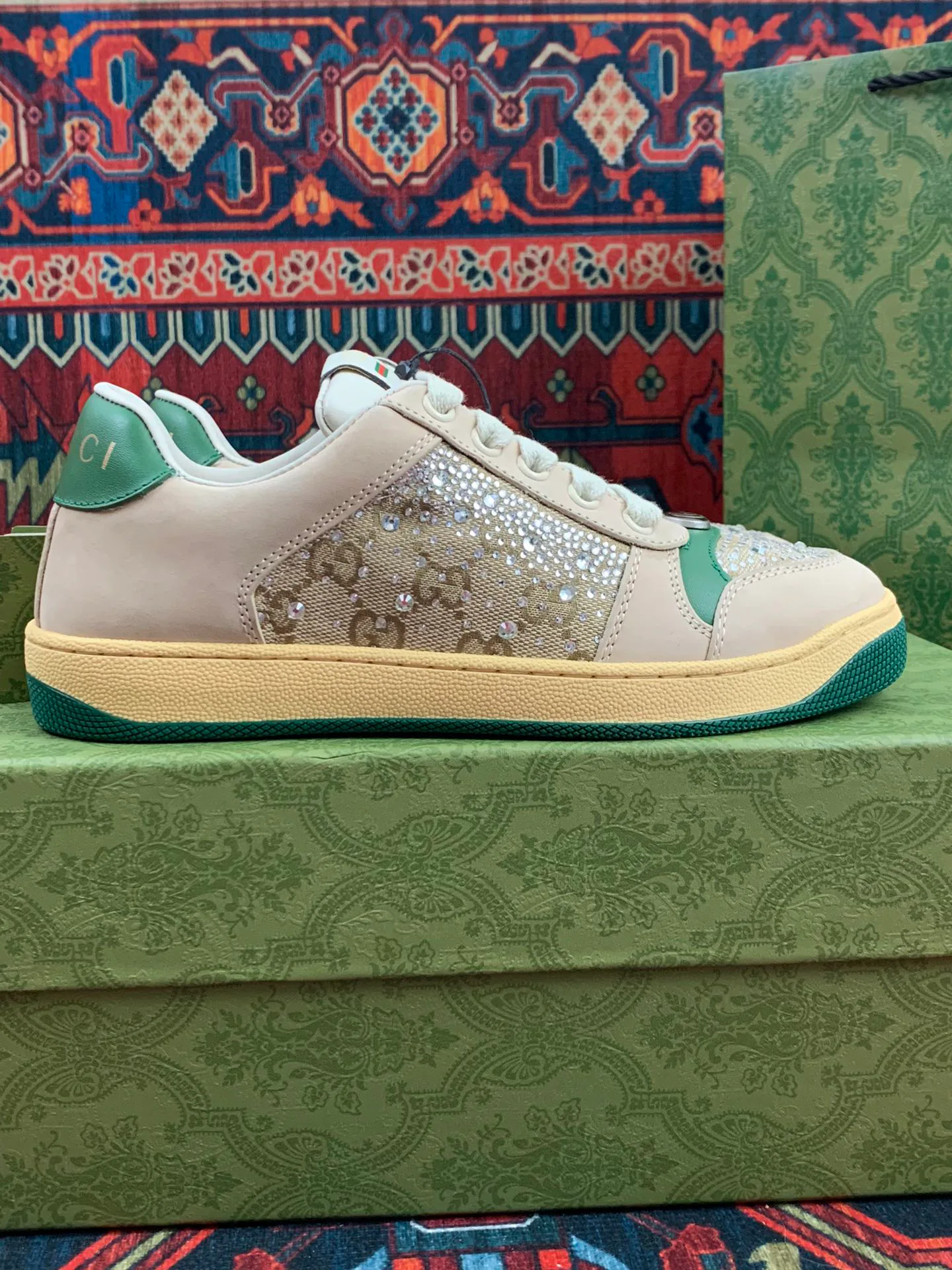 Кроссовки Женские Gucci 421895