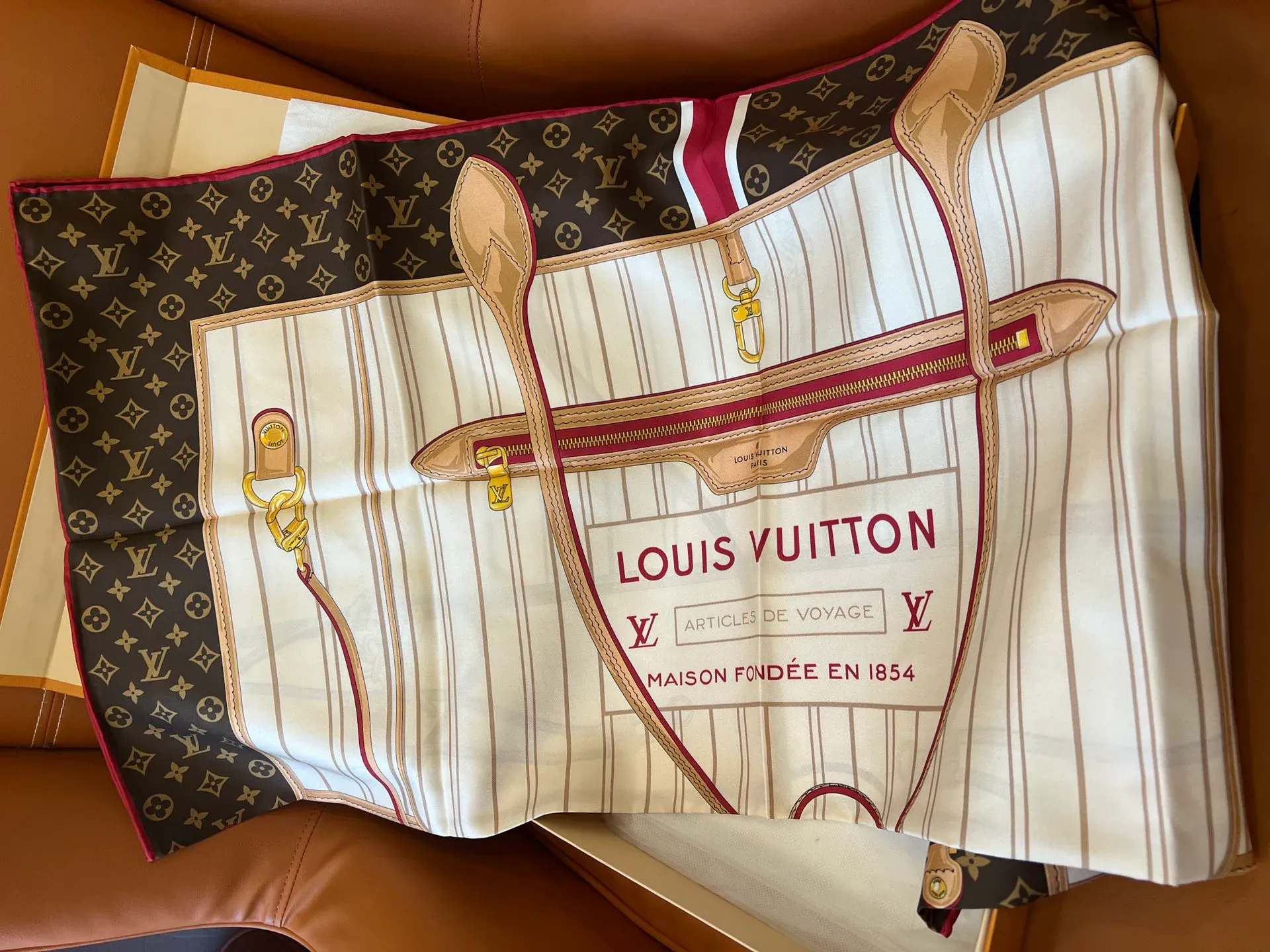 Шарфы Louis Vuitton 12051