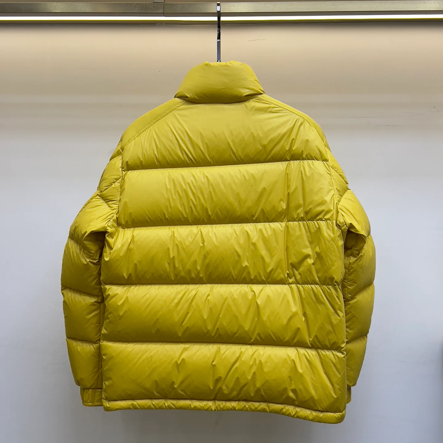 Куртки И Пуховики Женские Moncler 915543