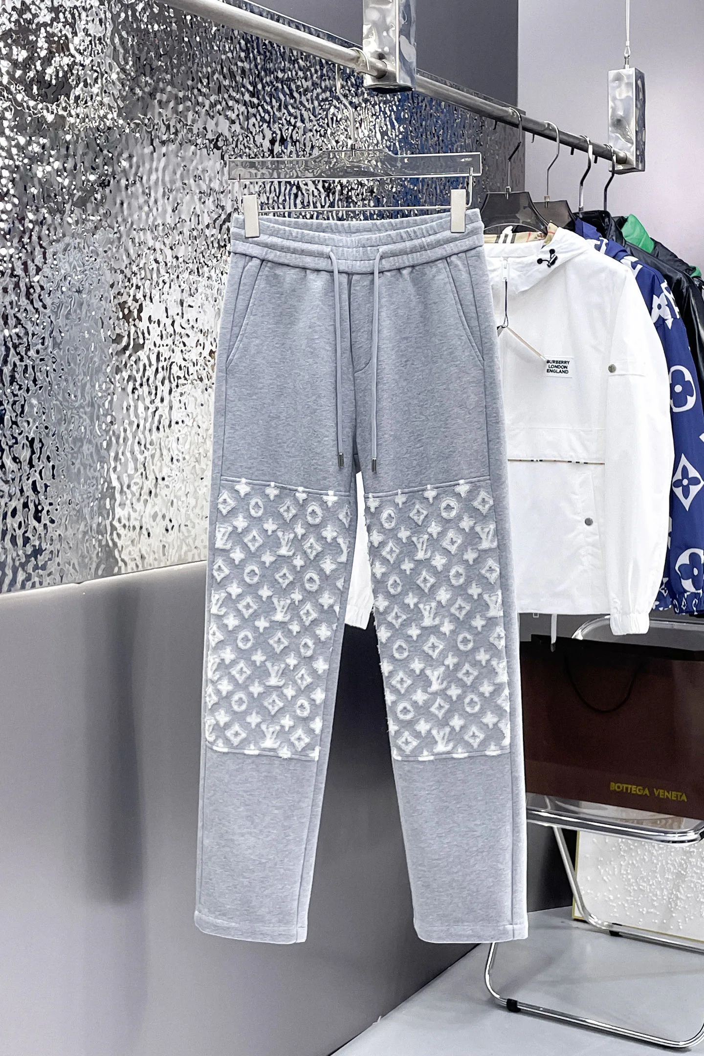 Брюки Женские Louis Vuitton 4710366