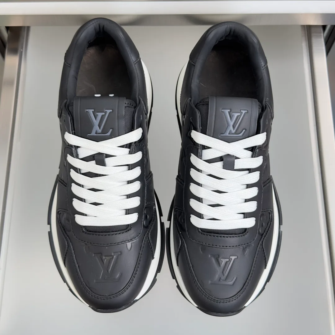 Кроссовки Мужские Louis Vuitton 17950774