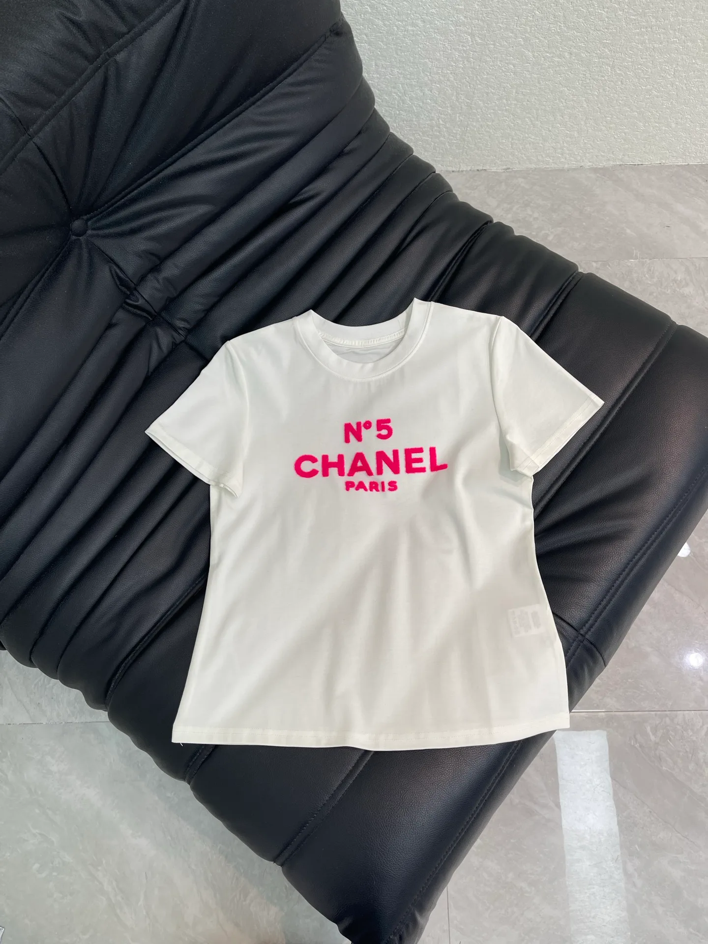 Футболки Женские Chanel 11569371