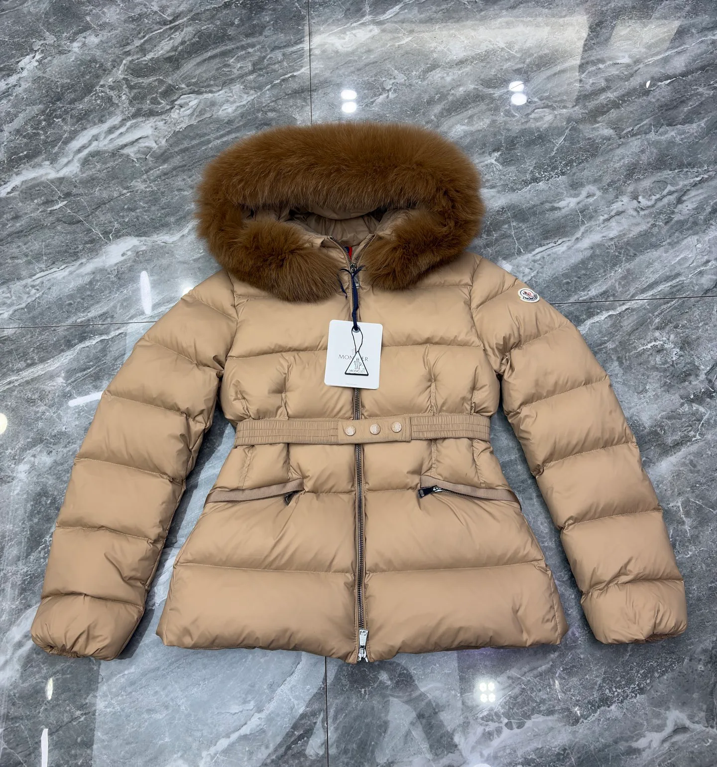 Куртки И Пуховики Женские Moncler 18111720