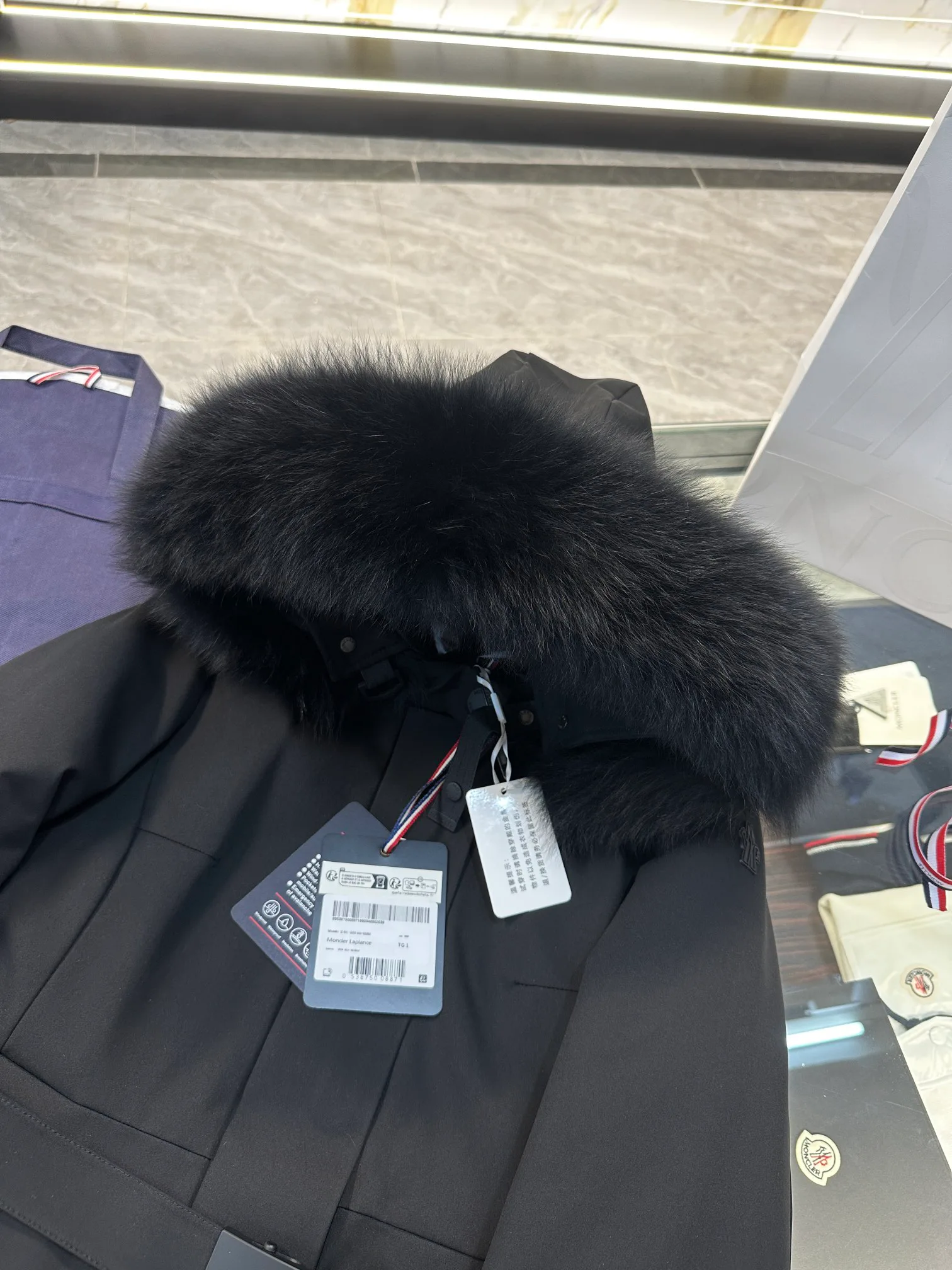 Куртки И Пуховики Женские Moncler 18133804