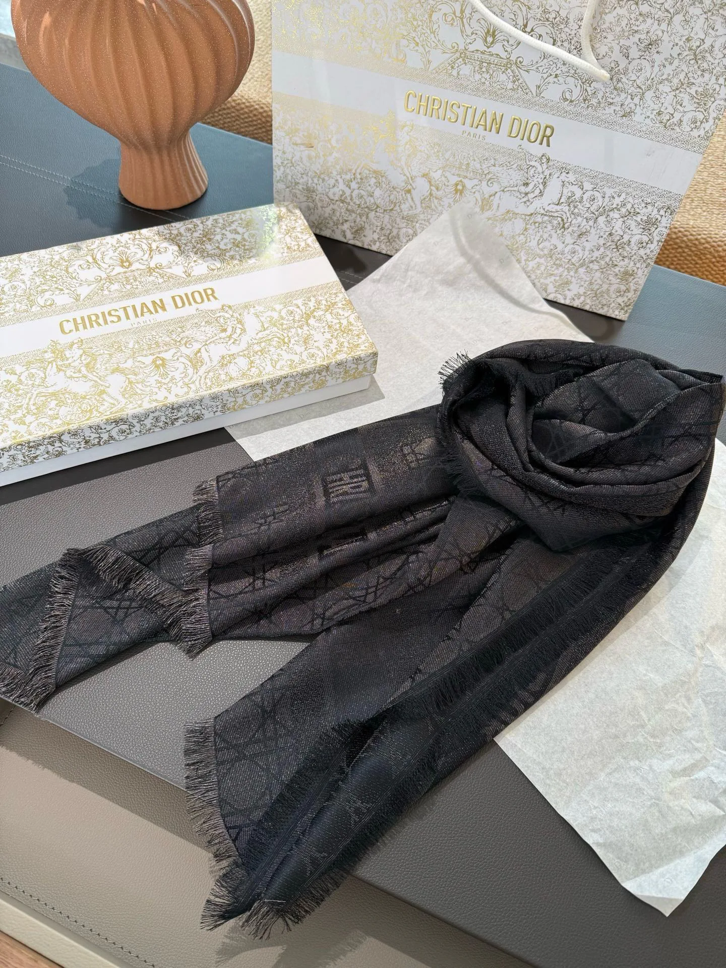 Шарфы Christian Dior 17448559