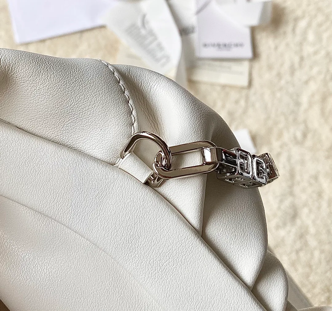 Сумки На Ремне Женские Givenchy 393489