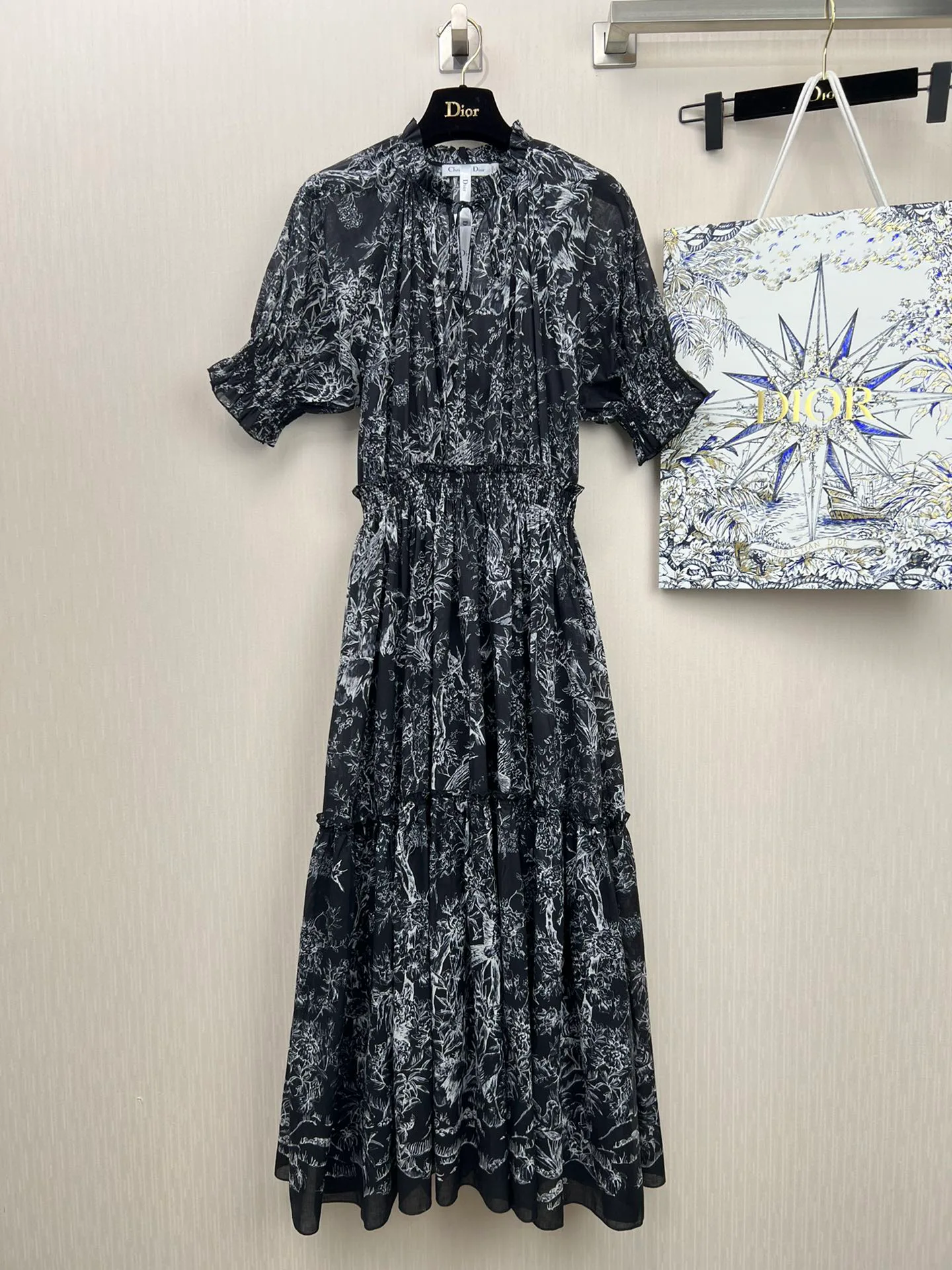 Платья Женские Christian Dior 11626894