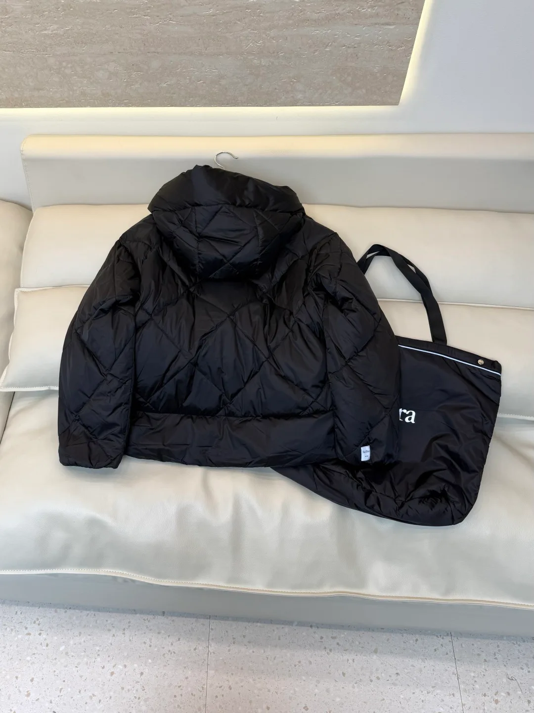 Куртки И Пуховики Женские Max Mara 17917322