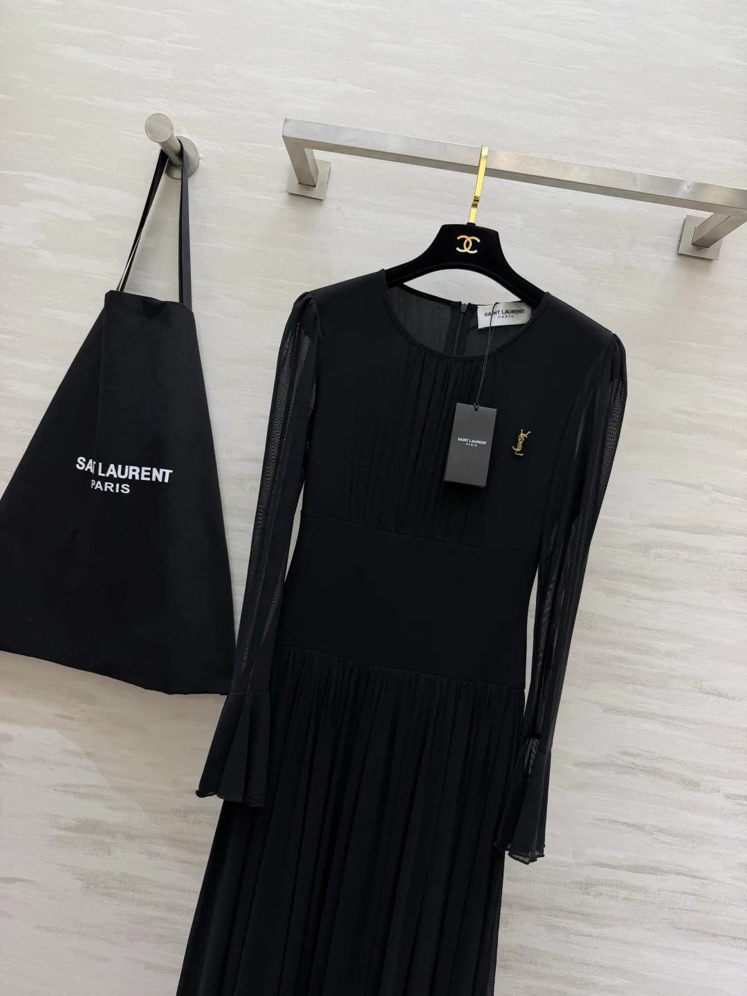 Платья Женские Saint Laurent 18325258