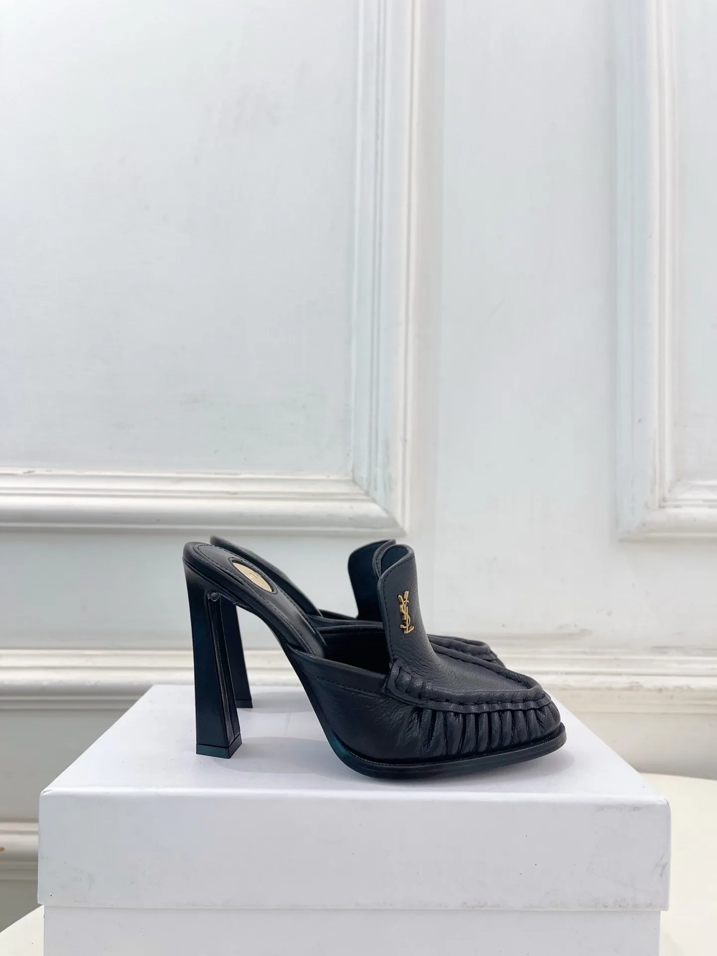 Туфли Женские Saint Laurent 11487778