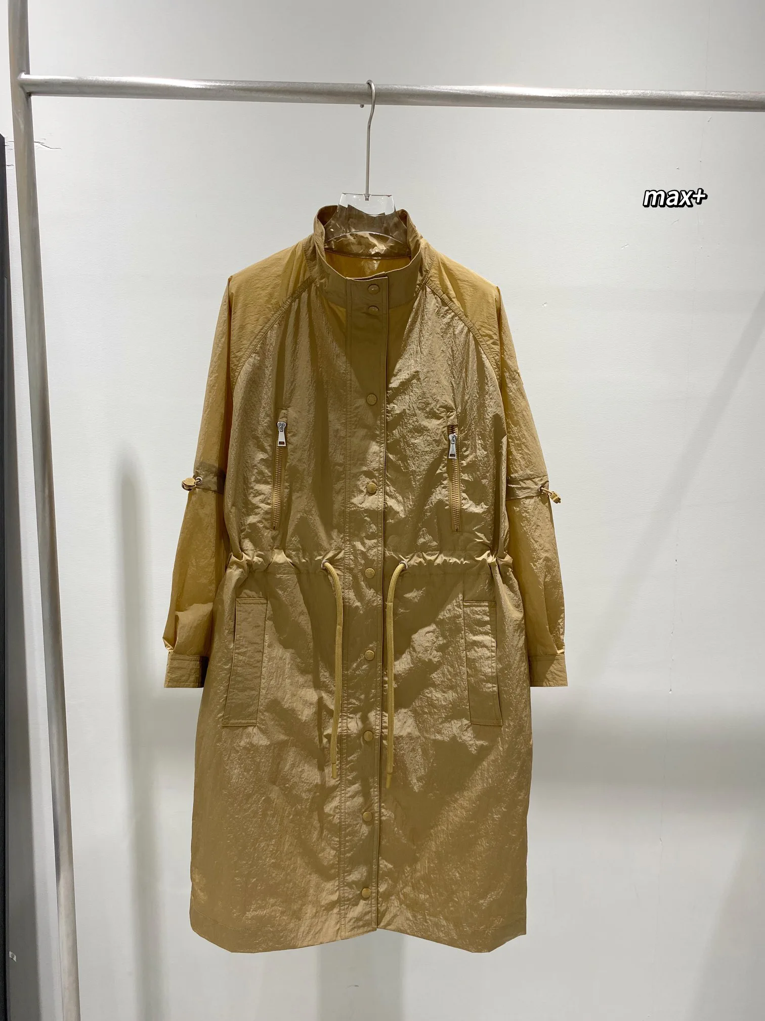 Куртки И Пуховики Женские Moncler 11586243