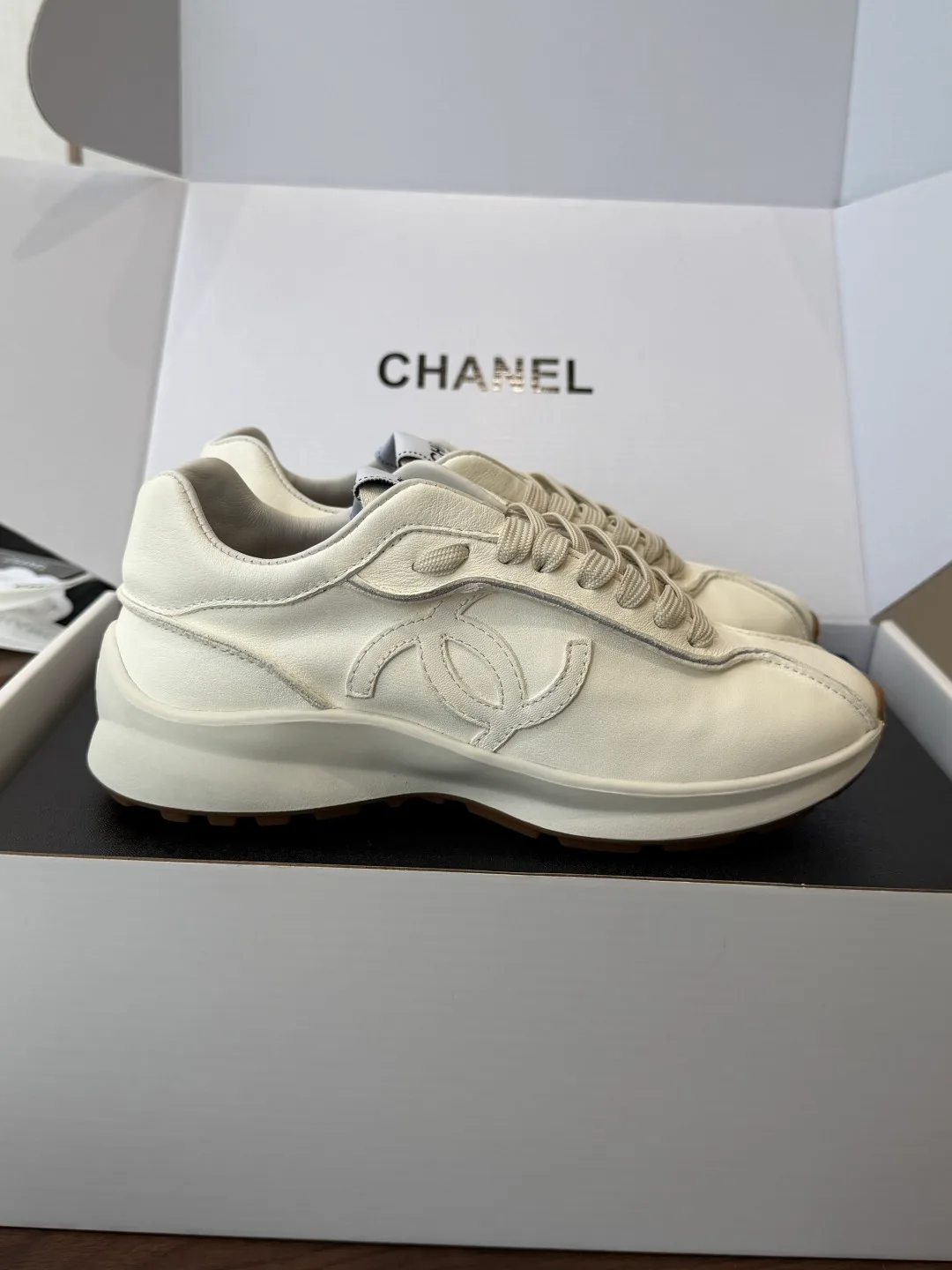 Кроссовки Женские Chanel 19554124