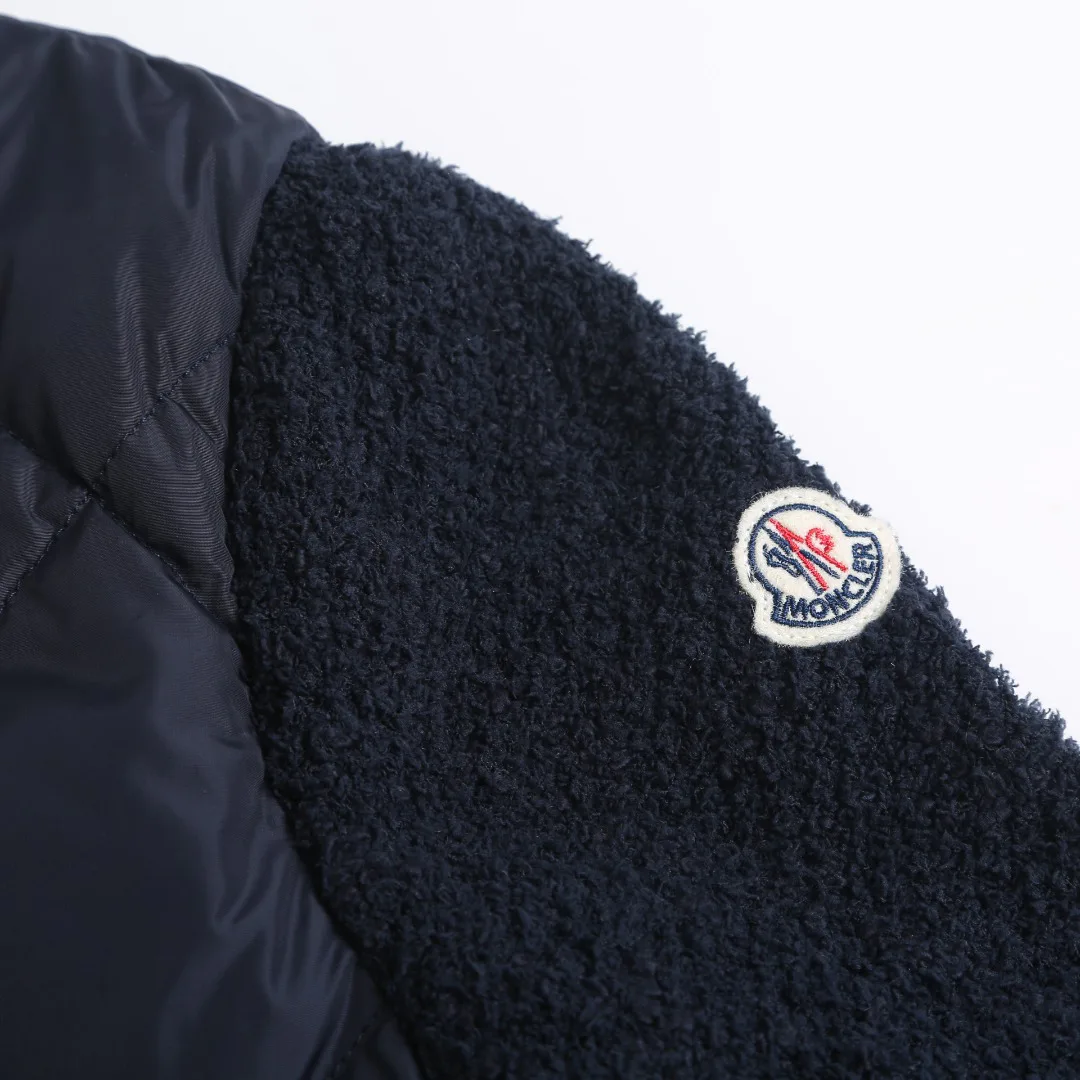 Куртки И Пуховики Женские Moncler 18048562