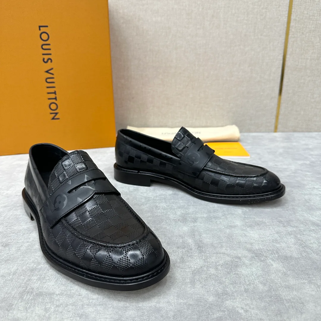 Лоферы И Туфли Мужские Louis Vuitton 18193992