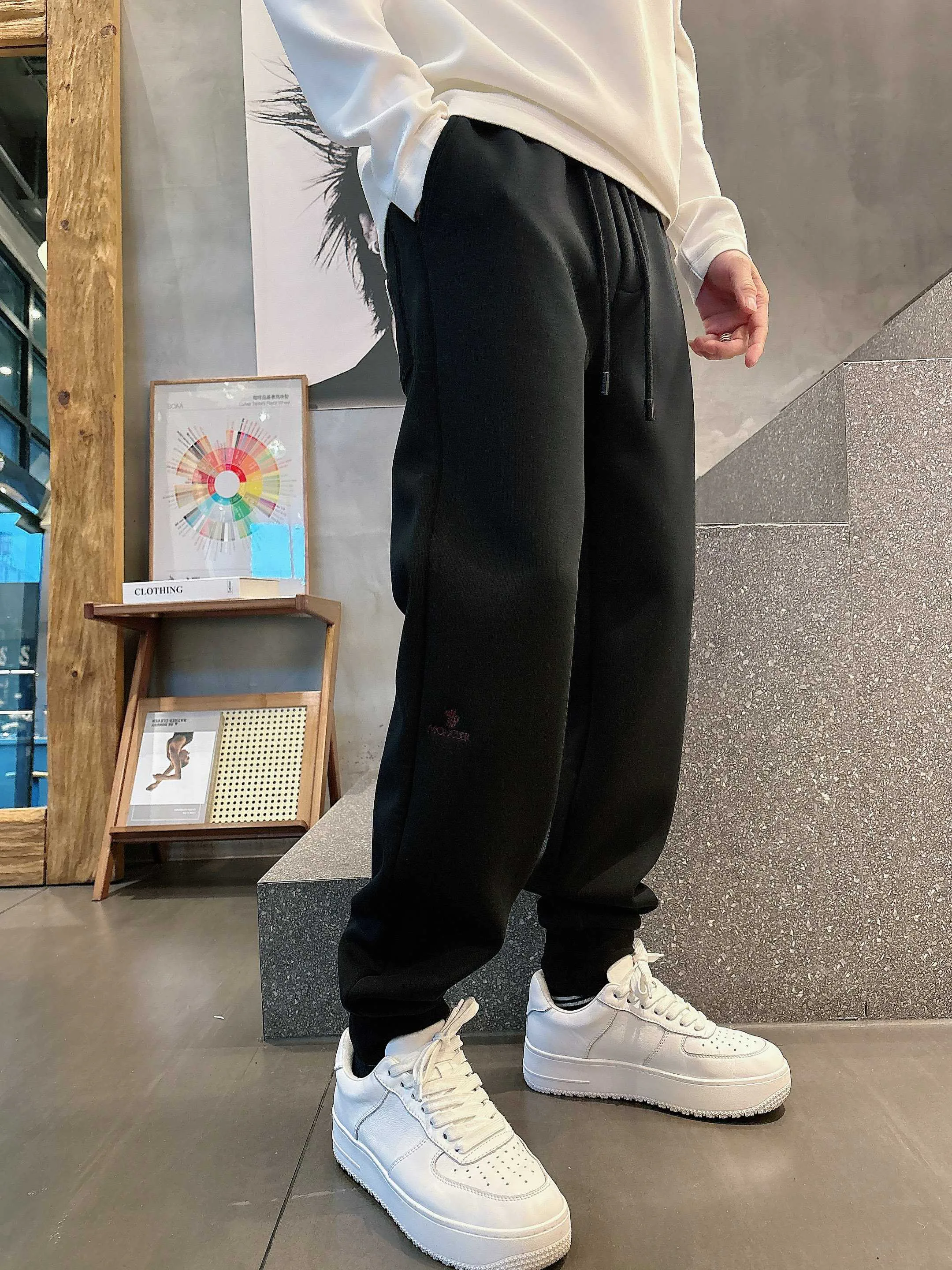 Брюки Мужские Moncler 1889264
