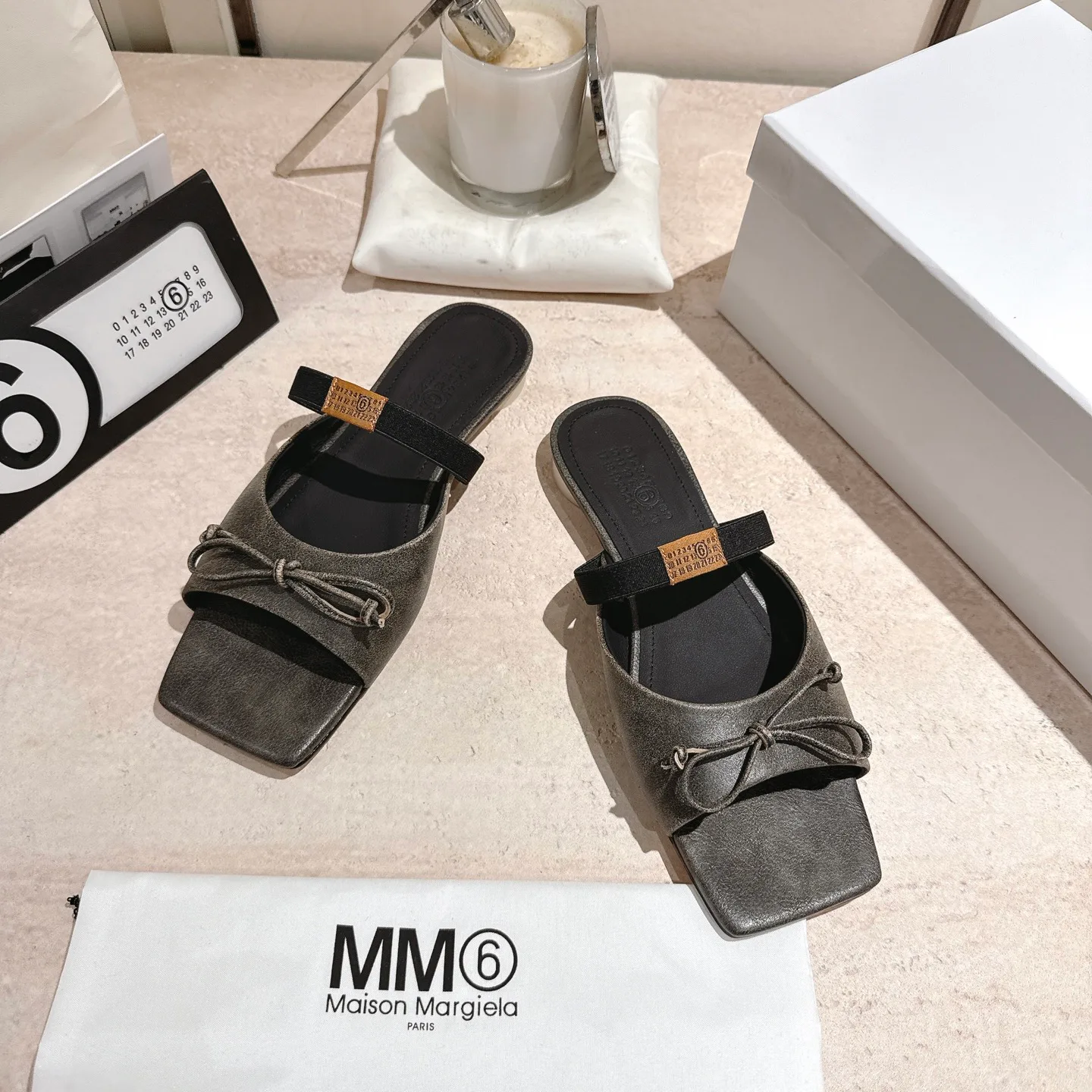 Шлепанцы Женские Maison Margiela 1667506