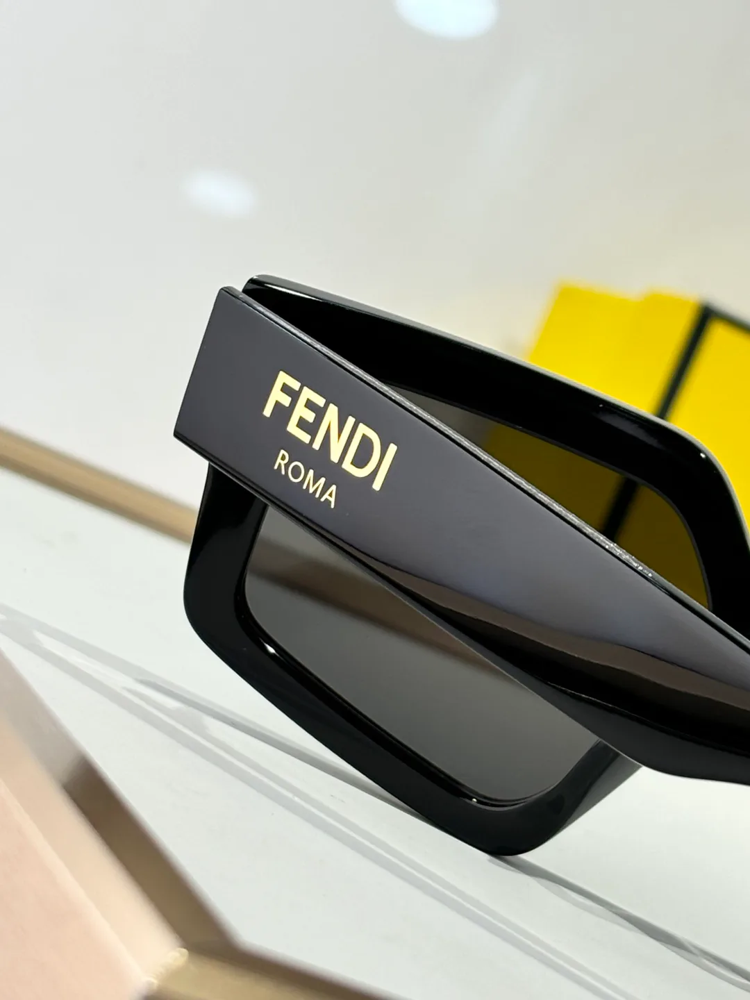 Очки Fendi 25740