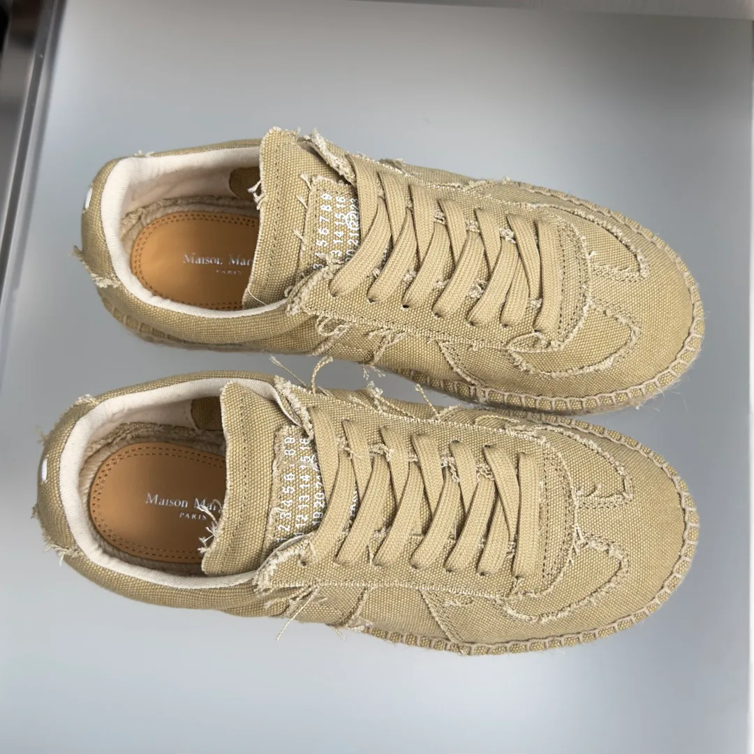 Кроссовки Женские Maison Margiela 17415530