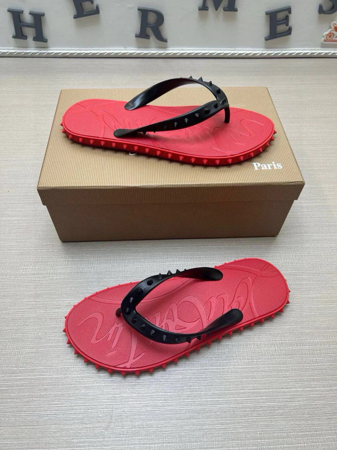 Шлепанцы Женские Christian Louboutin 65733