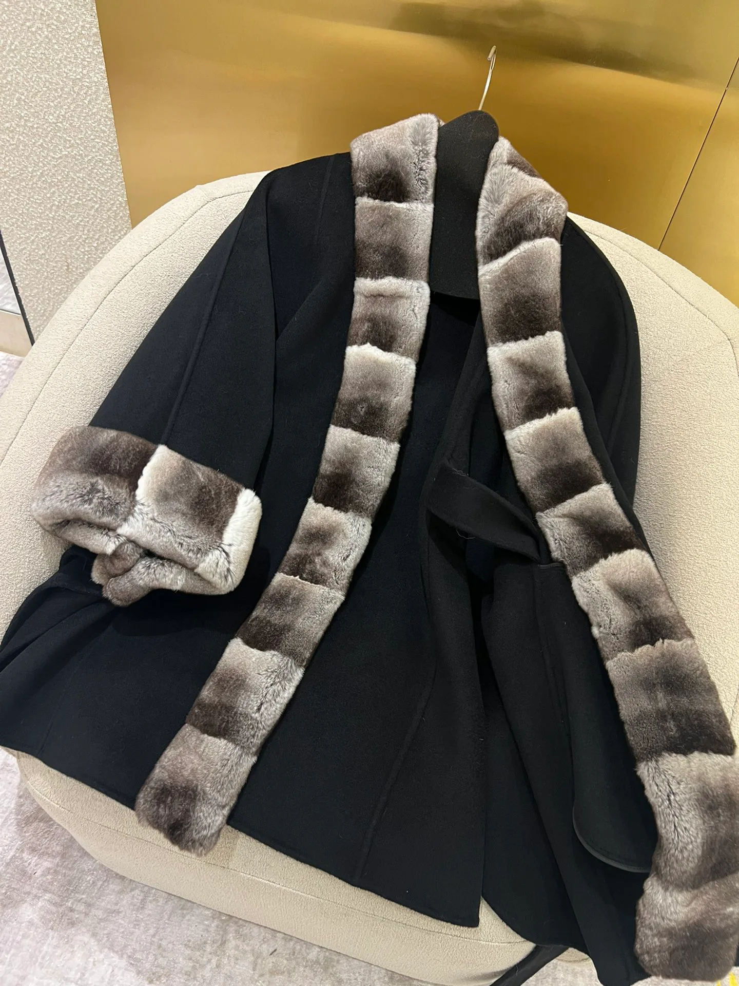 Пальто Женские Loro Piana 19078710