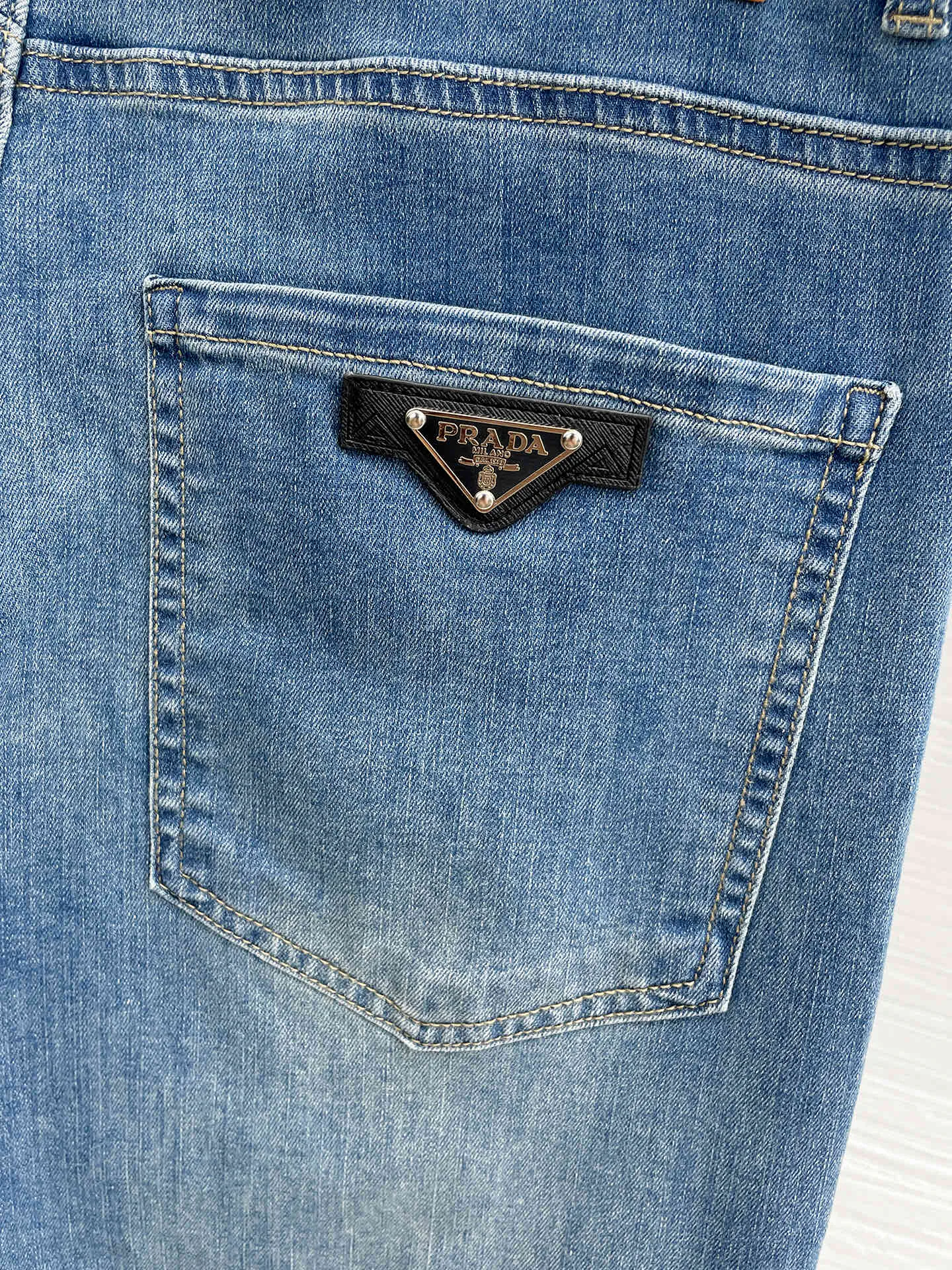 Джинсы Мужские Prada 18543034