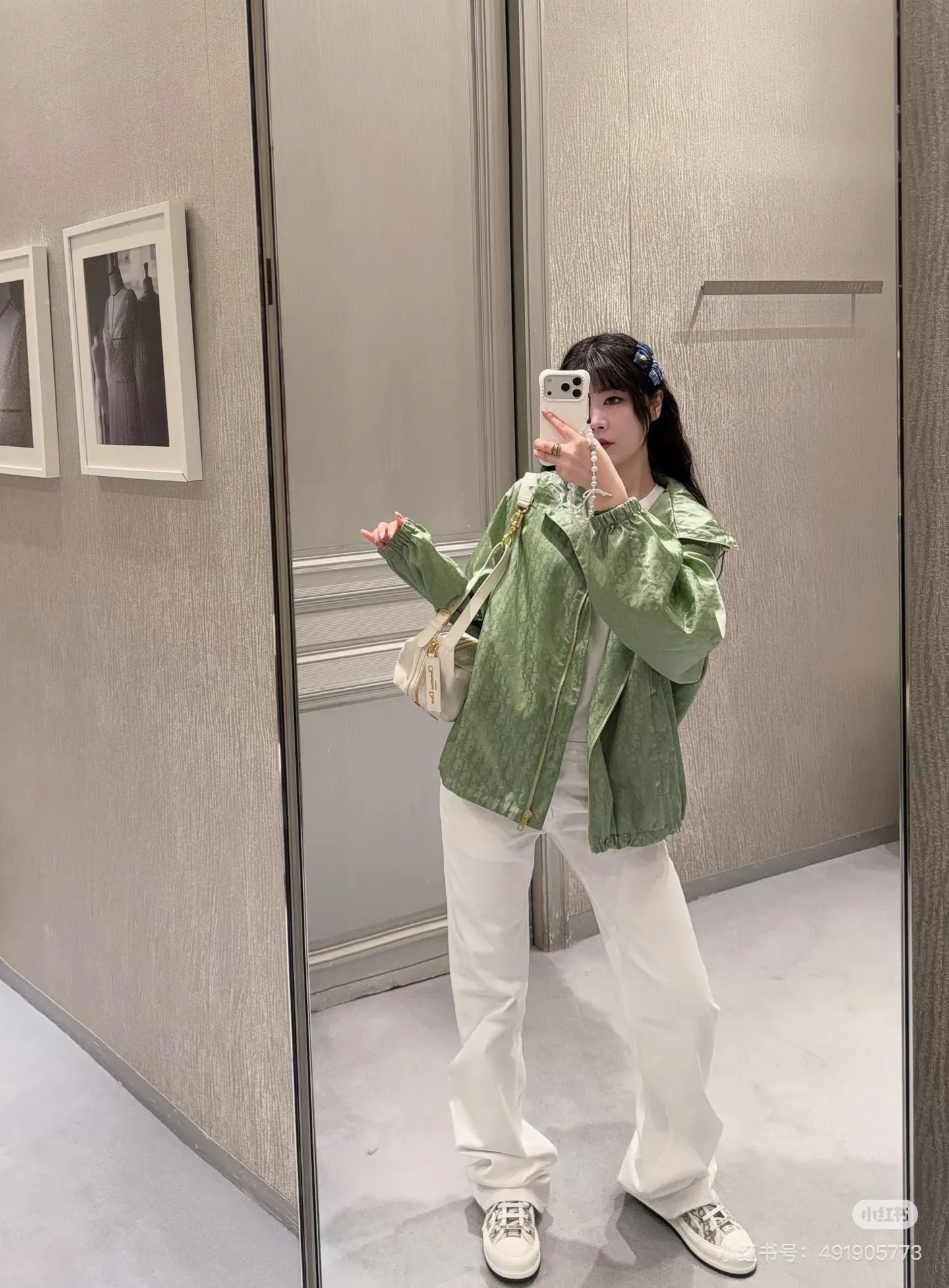 Куртки И Пуховики Женские Christian Dior 11625877