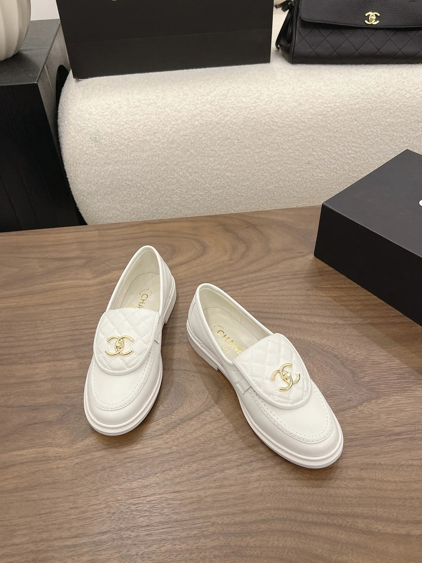 Лоферы И Мокасины Женские Chanel 17303670