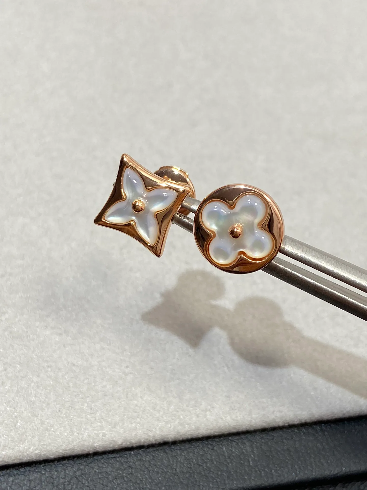 Бижутерия Louis Vuitton 832231