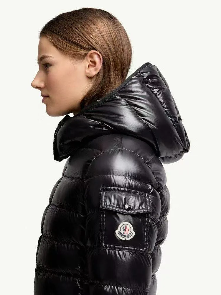 Куртки И Пуховики Женские Moncler 18204211