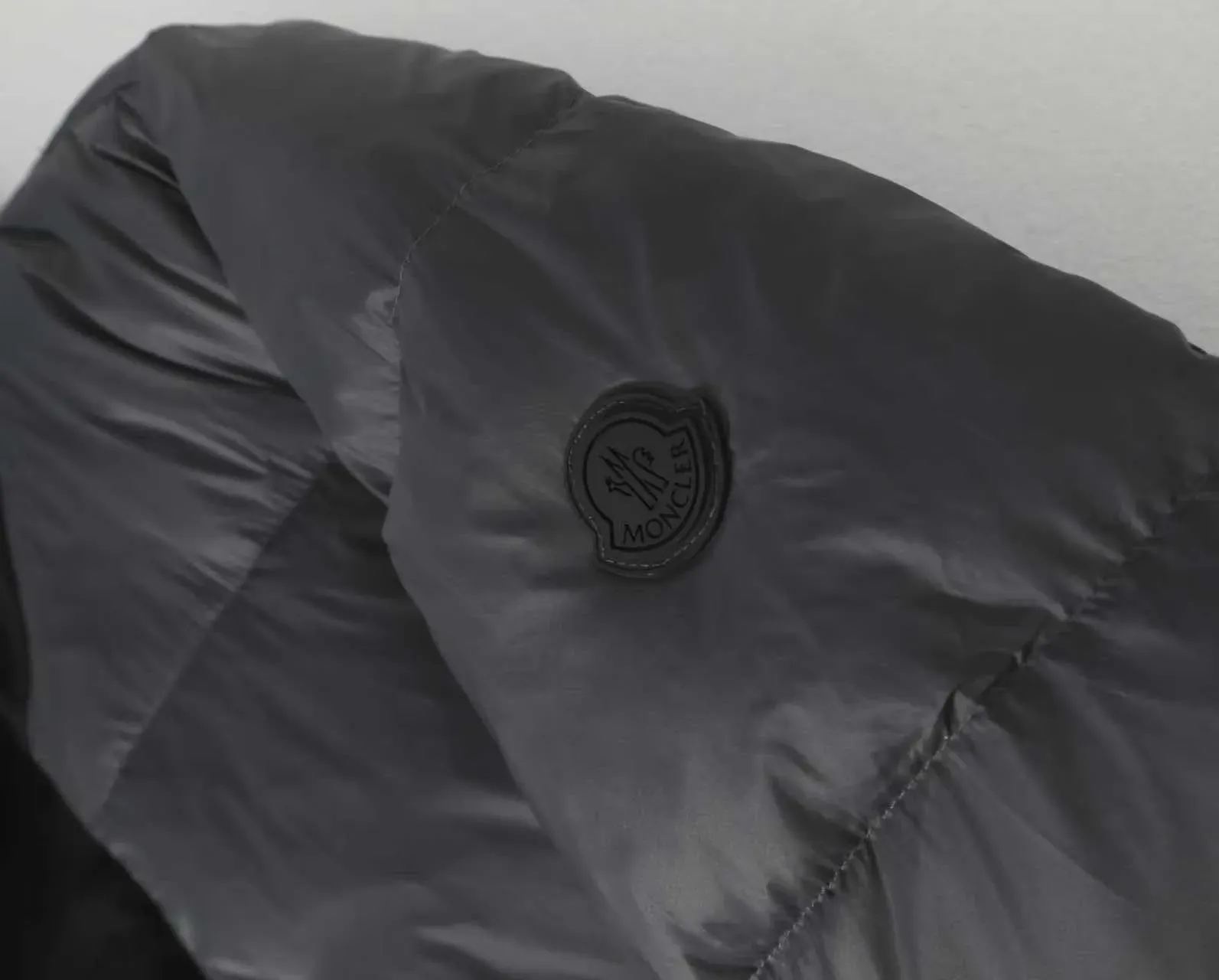 Куртки И Пуховики Женские Moncler 816359
