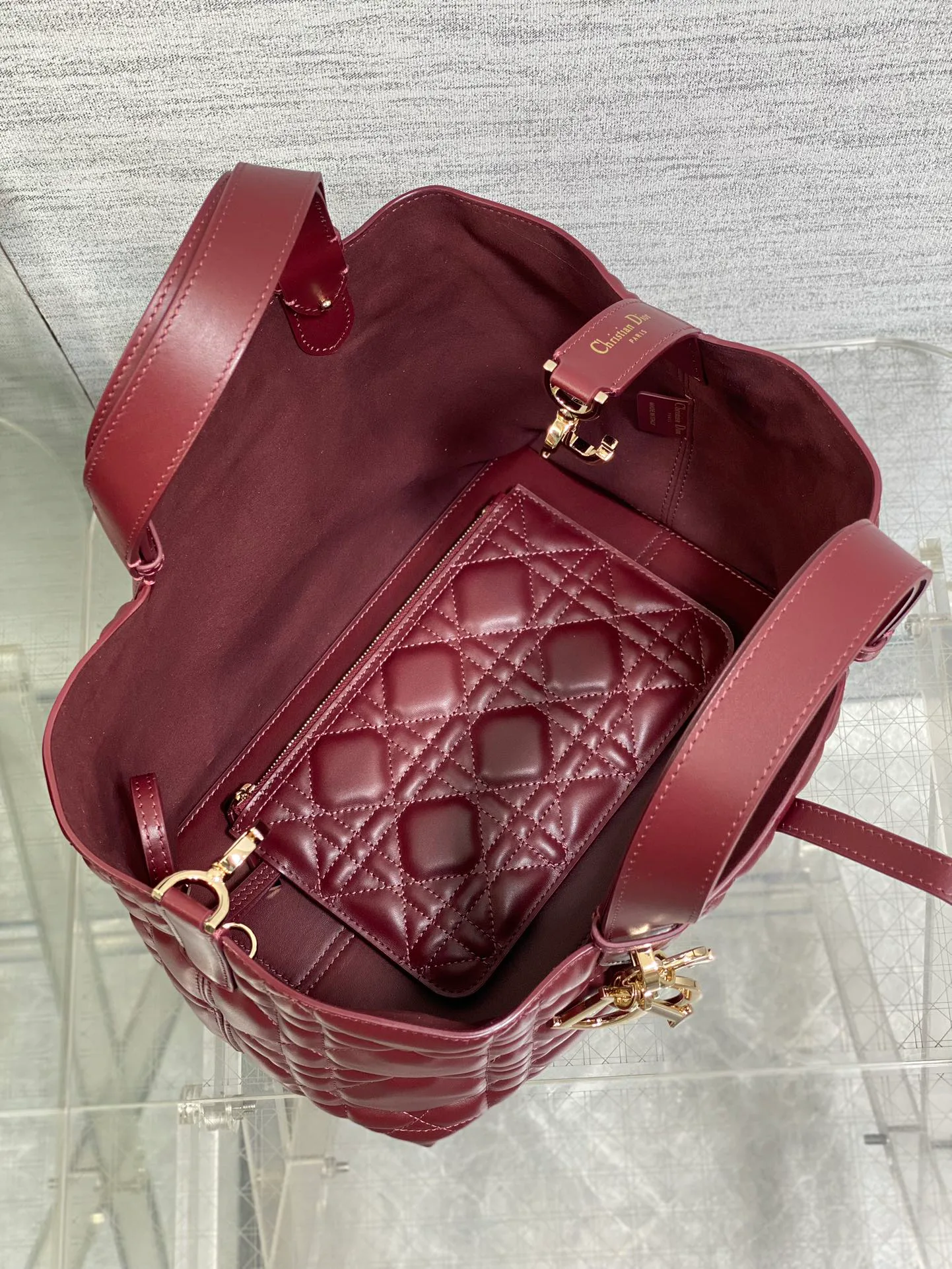 Классические Сумки Женские Christian Dior 11562694