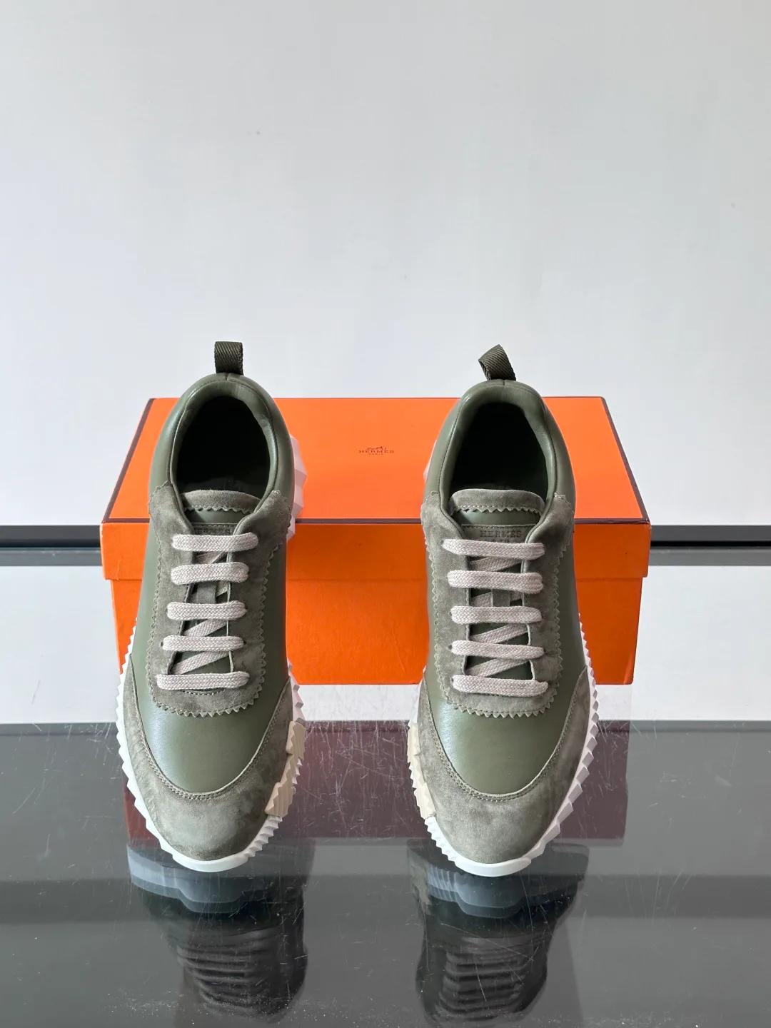 Кроссовки Мужские Hermes 18102597