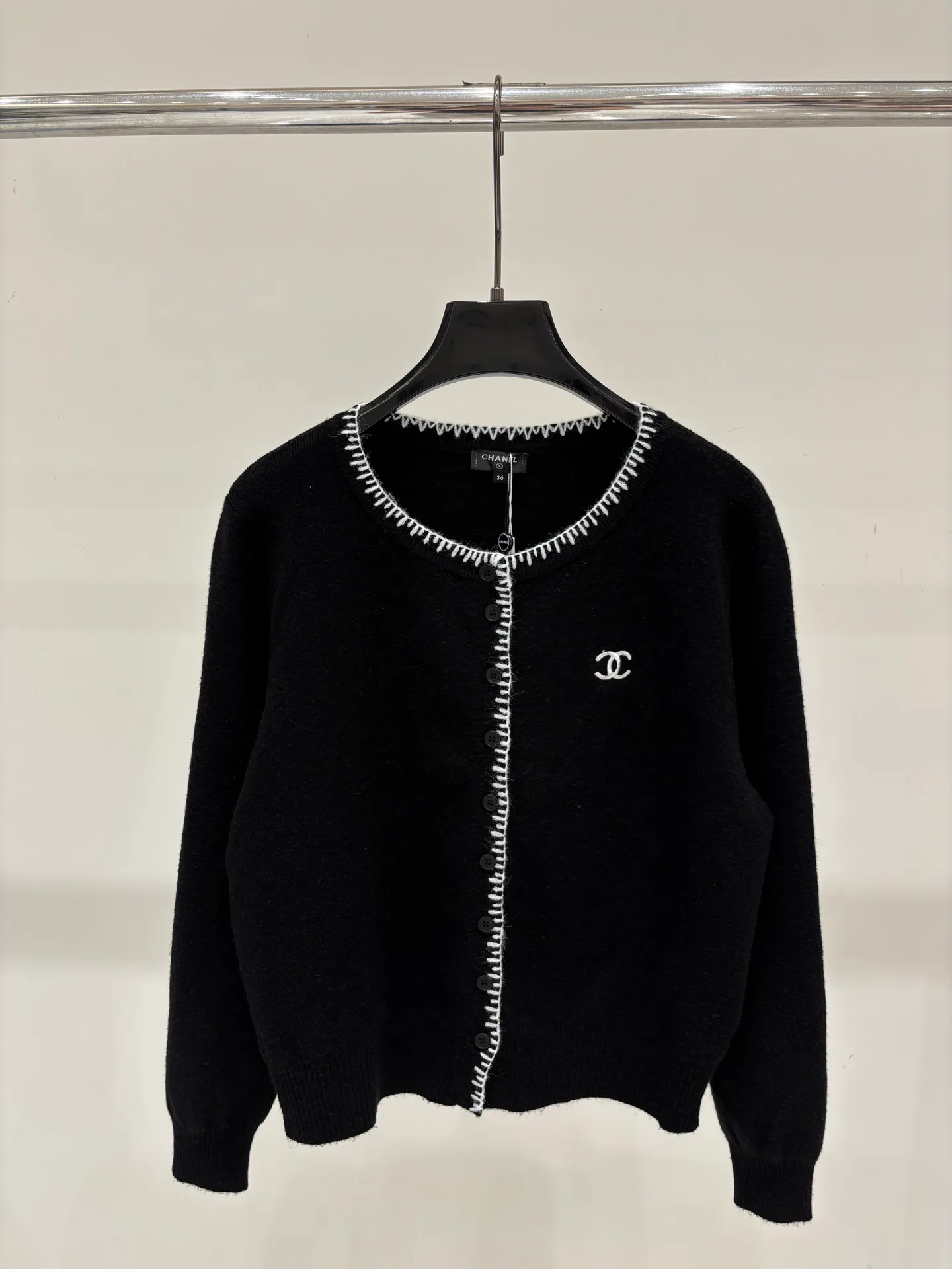 Джемперы И Свитеры Женские Chanel 18138032