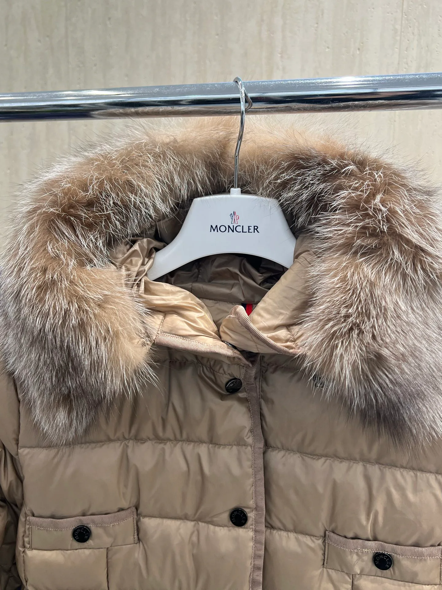 Куртки И Пуховики Женские Moncler 18723420
