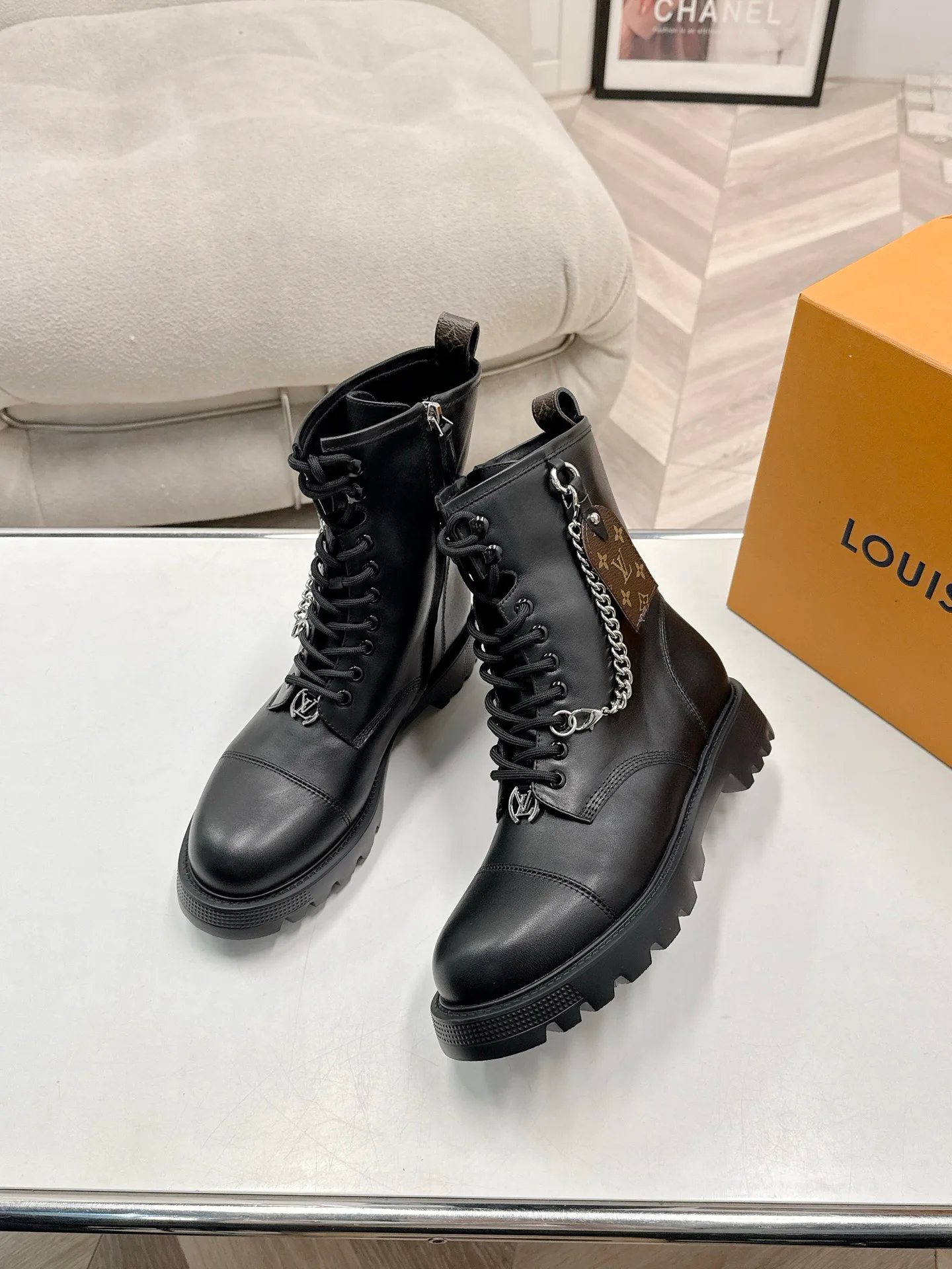 Ботинки Женские Louis Vuitton 5188096