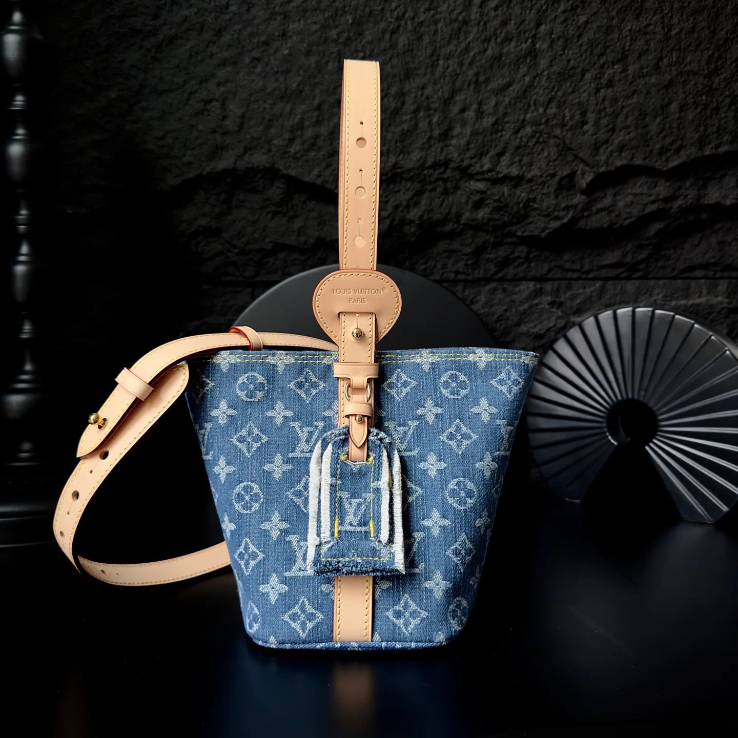 Классические Сумки Женские Louis Vuitton 17498631