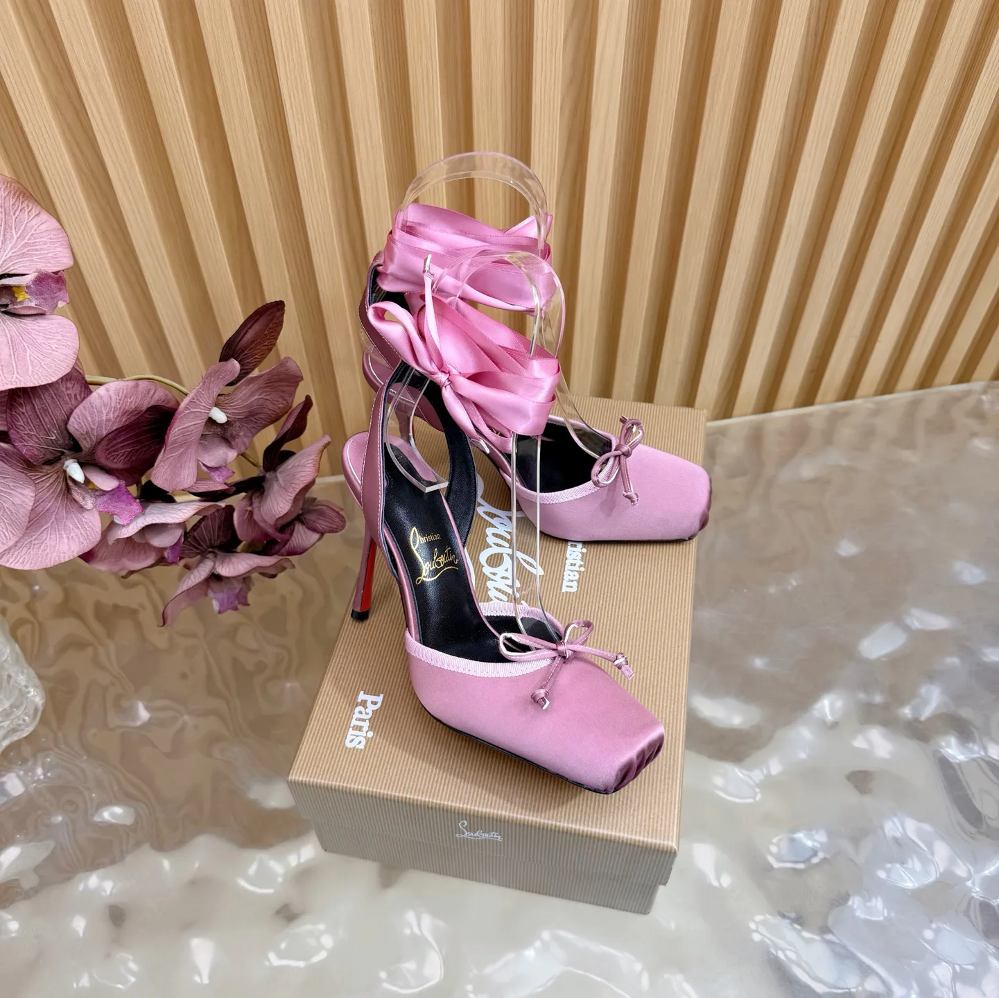 Туфли Женские Christian Louboutin 9707822