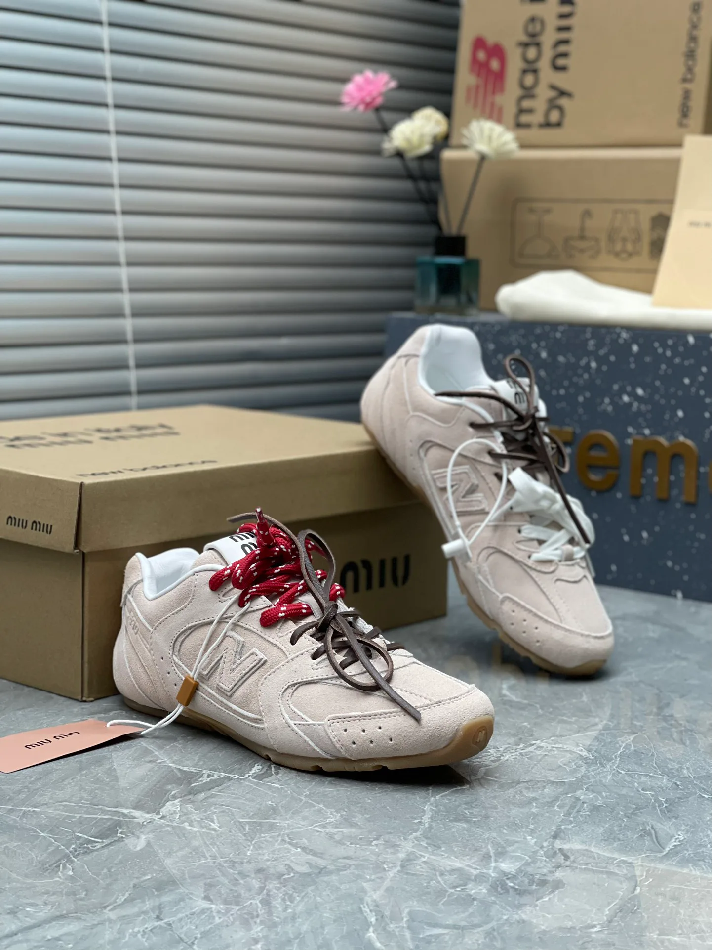 Кроссовки Женские Miu Miu 11567596