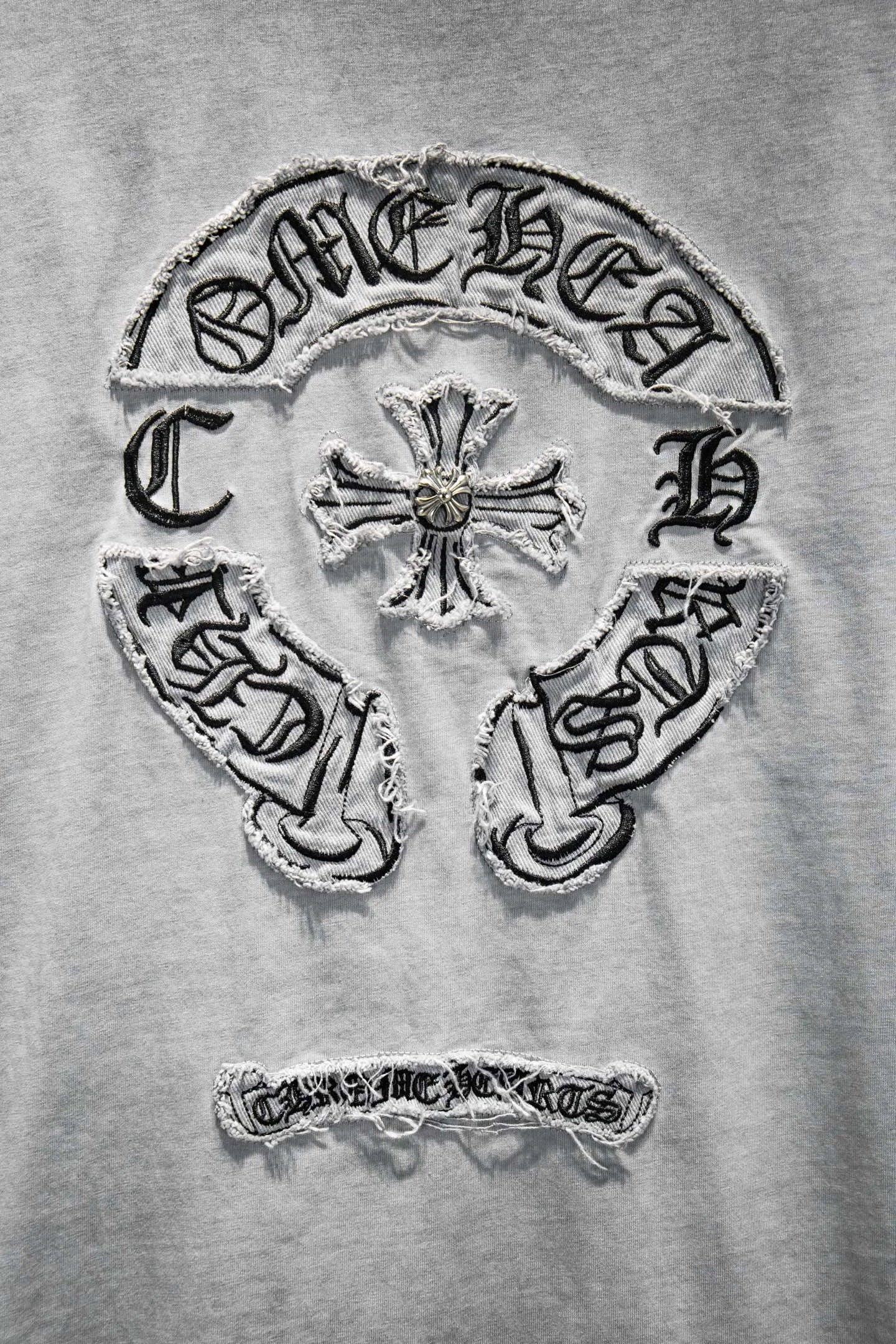 Футболки Женские Chrome Hearts 9182419