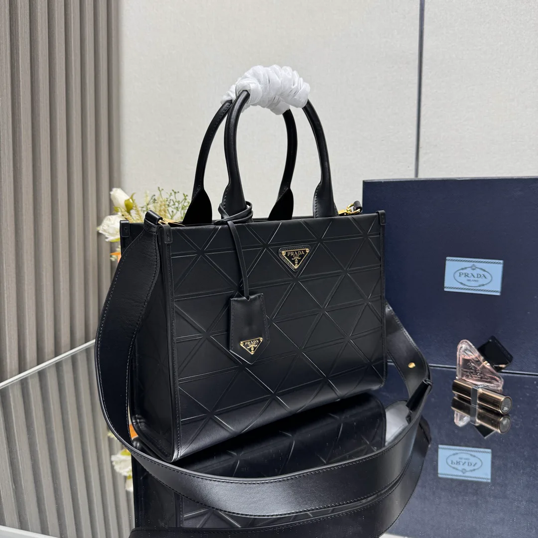 Сумки На Ремне Женские Prada 118535