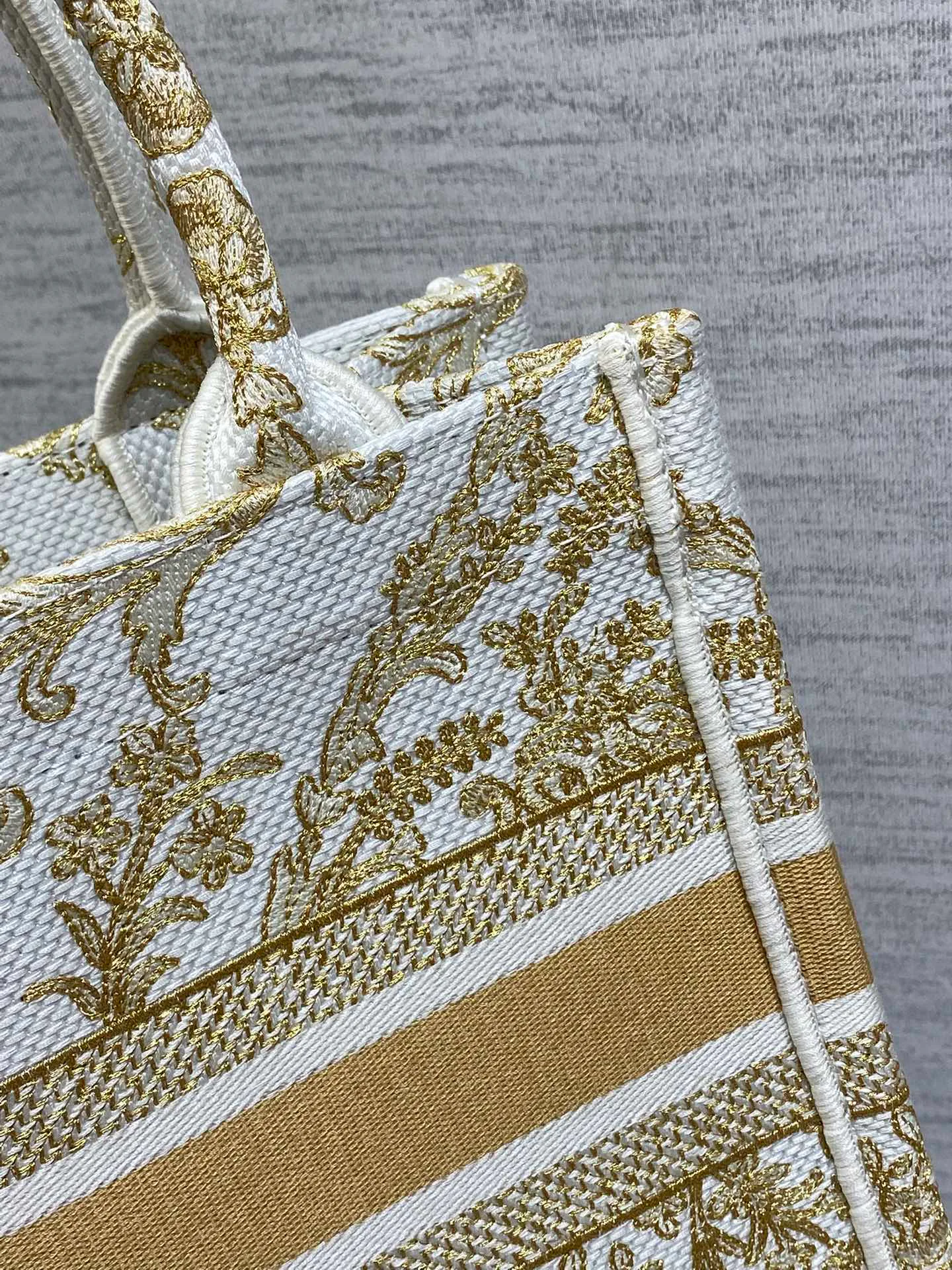 Классические Сумки Женские Christian Dior 11224055